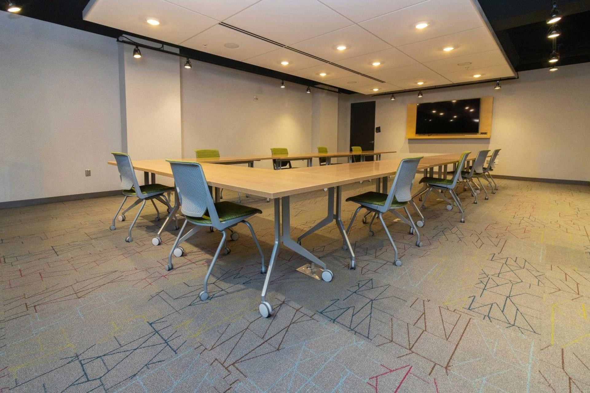 Aloft by Marriott St. Louis Cortex photo 8