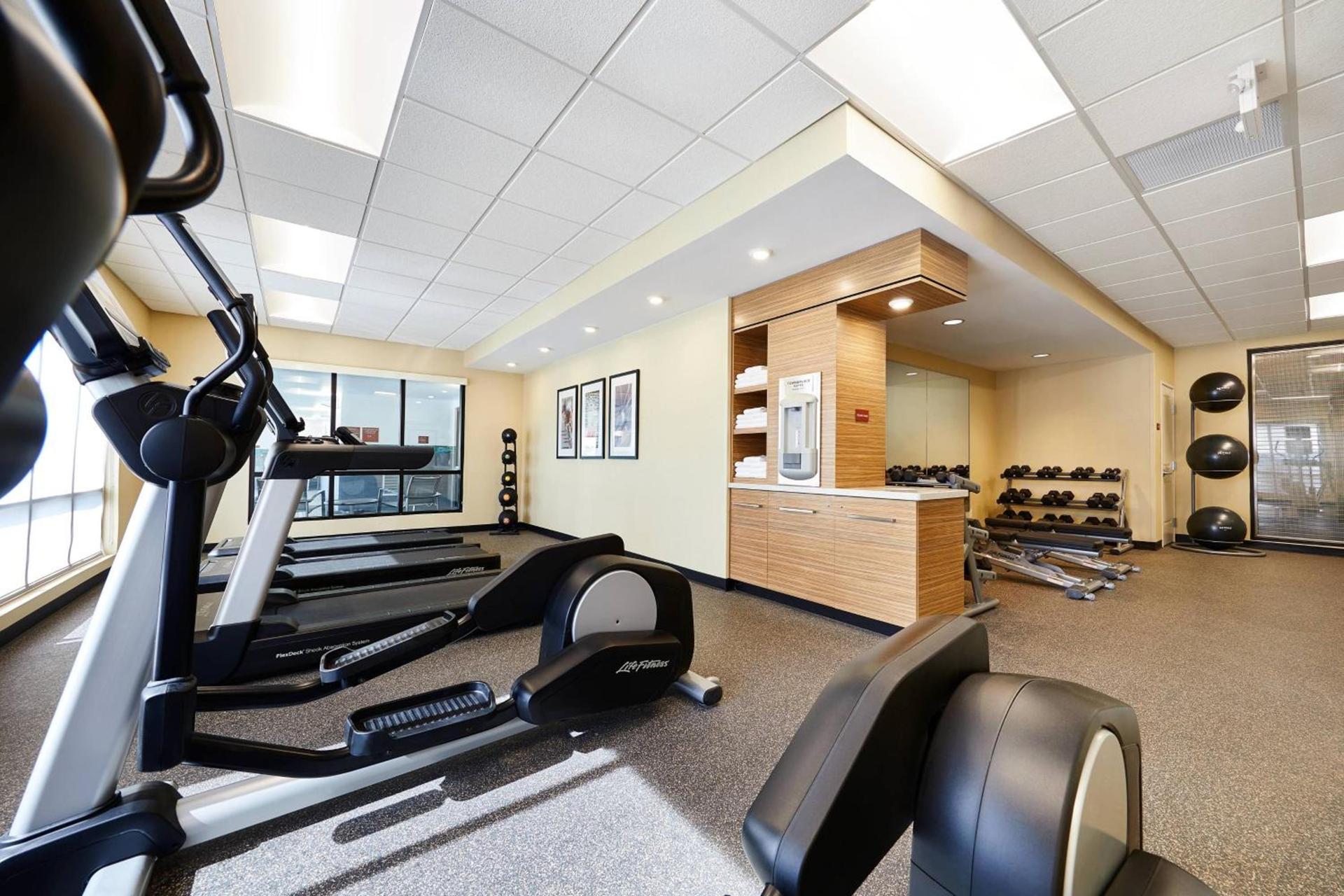 TownePlace Suites by Marriott St. Louis O'Fallon photo 22