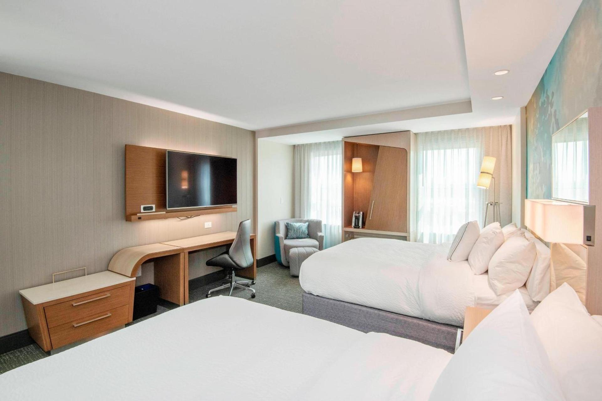 Courtyard by Marriott Raleigh Cary/Parkside Town Commons photo 11