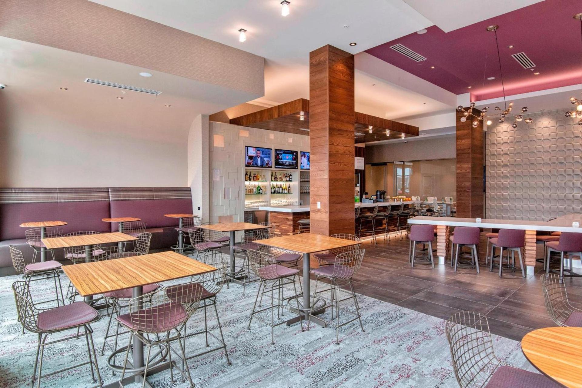 Courtyard by Marriott Raleigh Cary/Parkside Town Commons photo 31