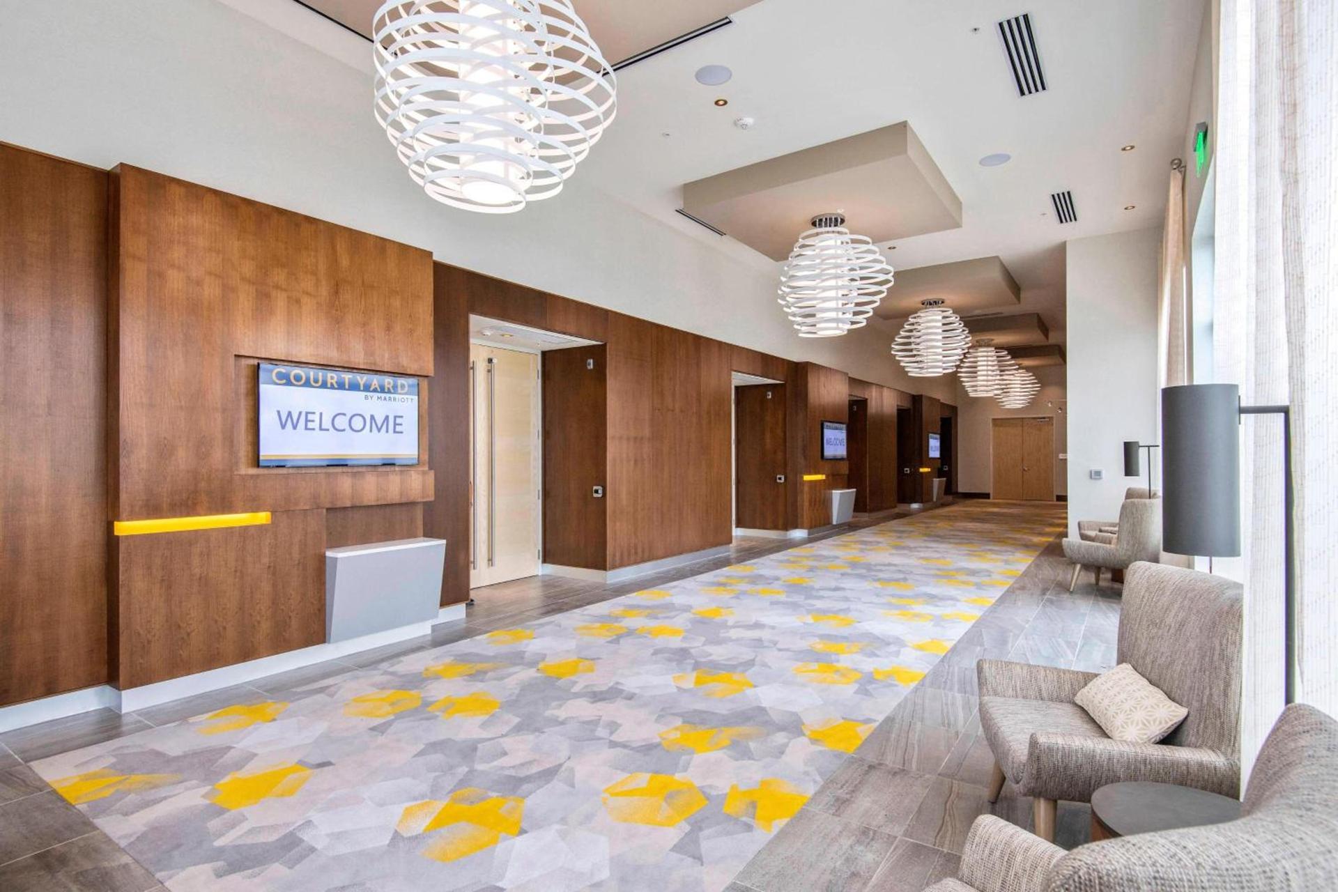 Courtyard by Marriott Raleigh Cary/Parkside Town Commons photo 38
