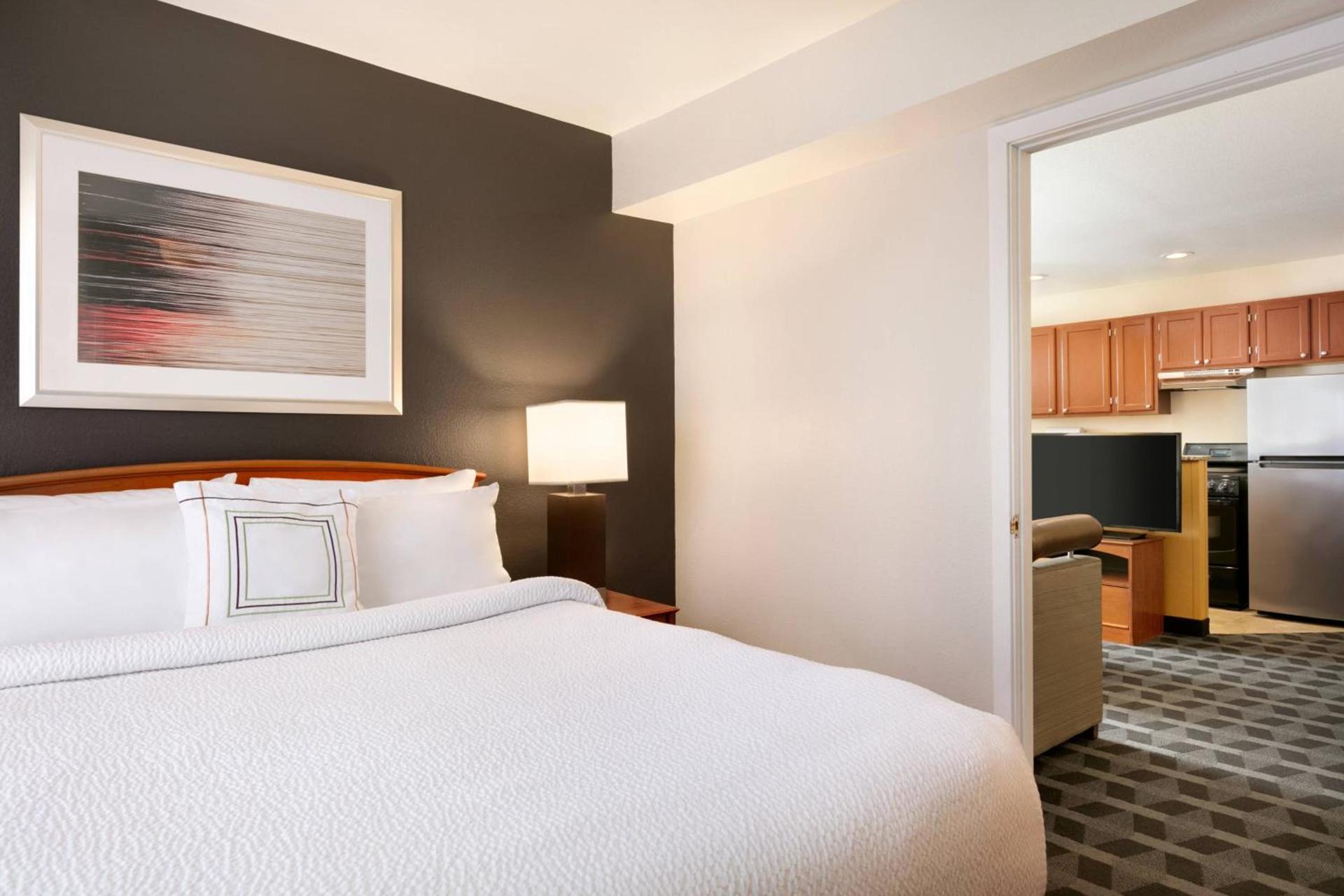 TownePlace Suites Gaithersburg photo 18
