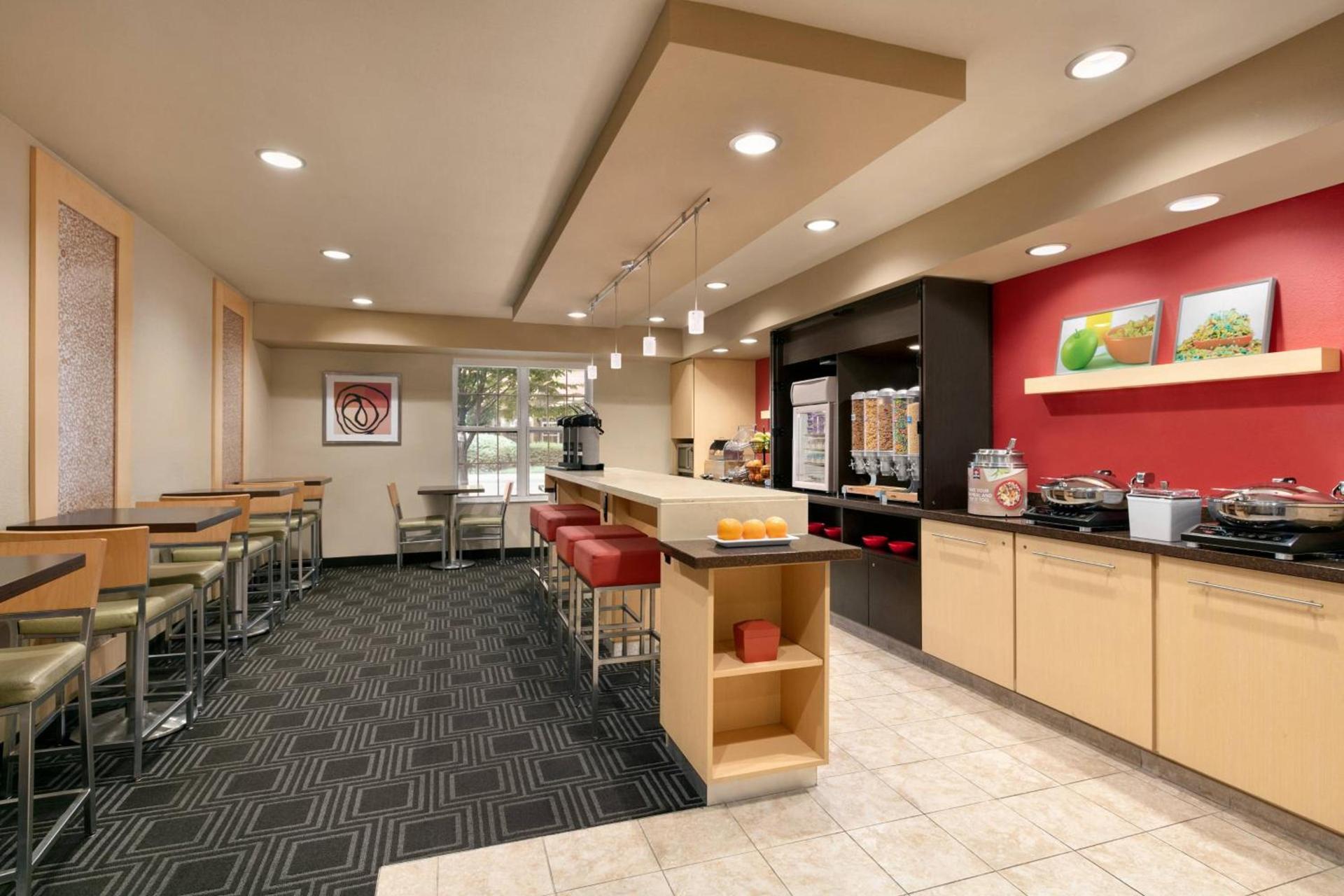 TownePlace Suites Gaithersburg photo 23