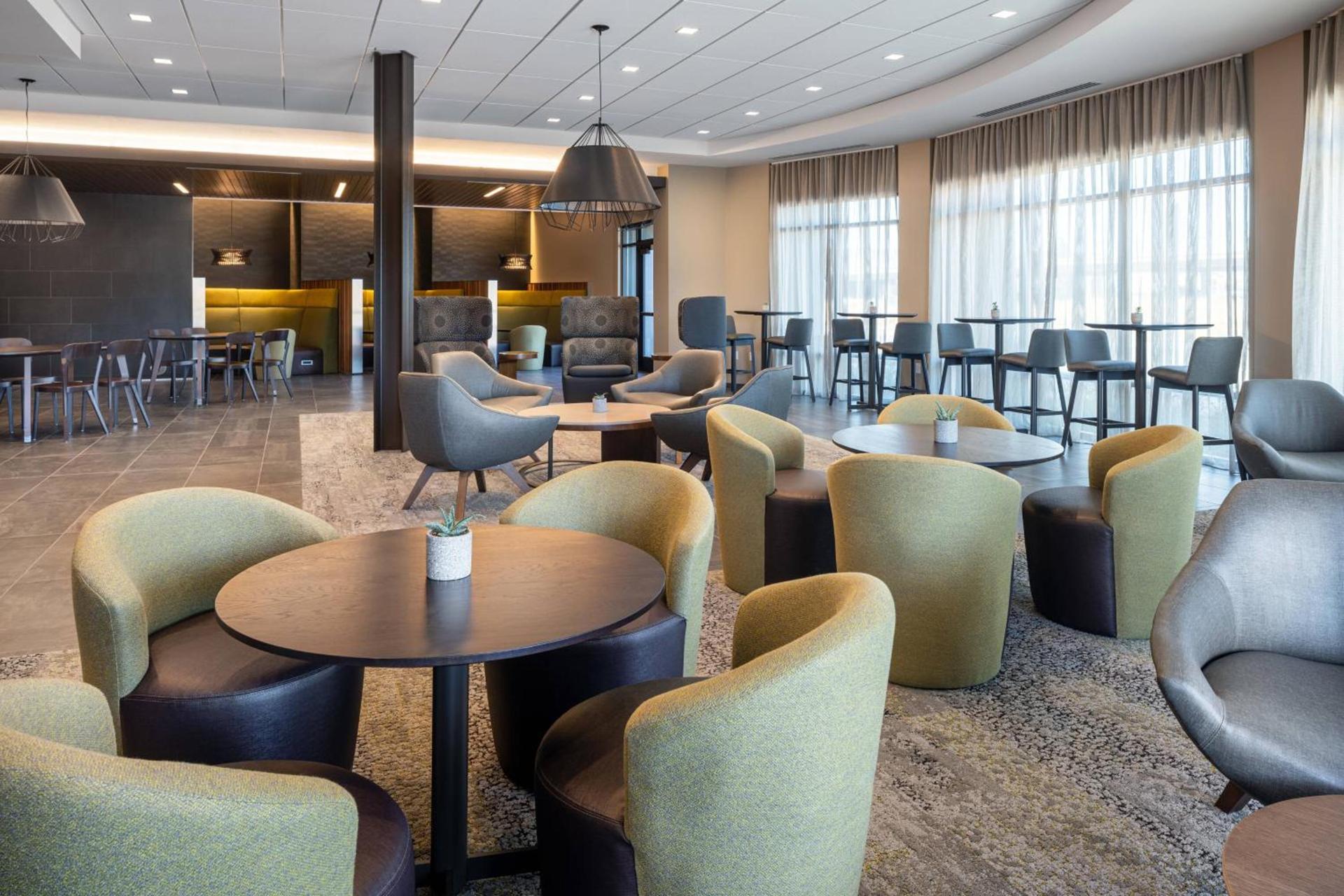Courtyard by Marriott Petaluma Sonoma County photo 4