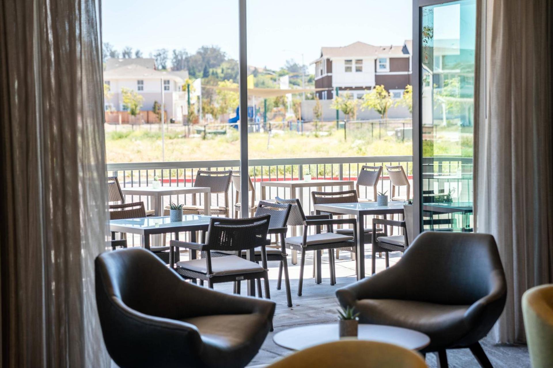 Courtyard by Marriott Petaluma Sonoma County photo 7