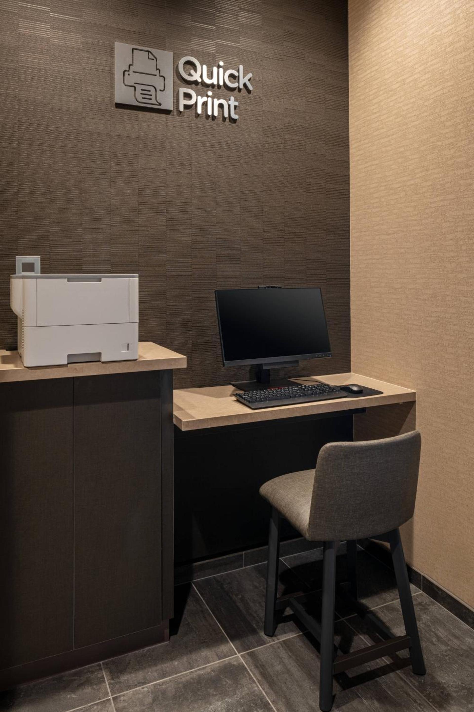 Courtyard by Marriott Petaluma Sonoma County photo 23