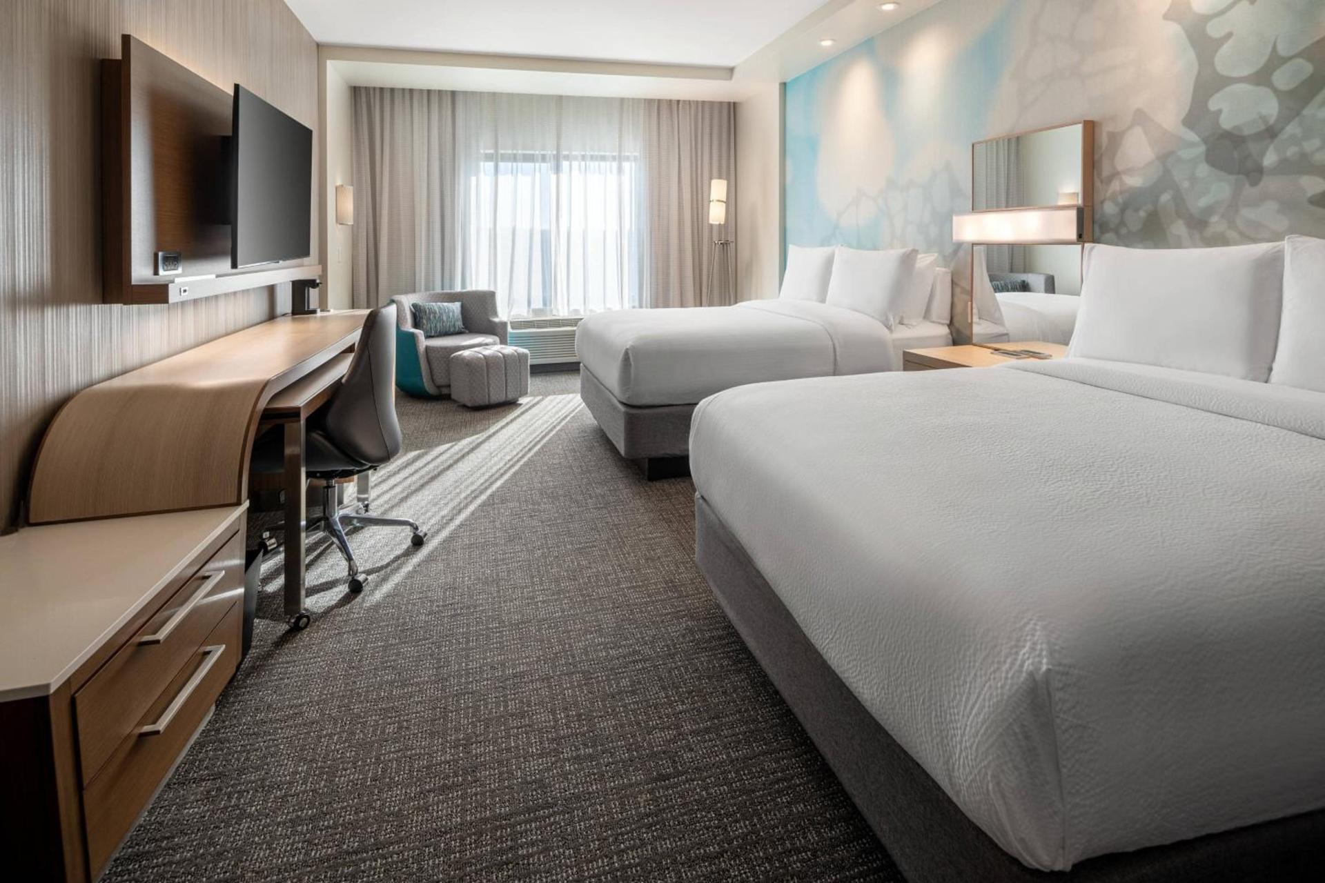 Courtyard by Marriott Petaluma Sonoma County photo 9