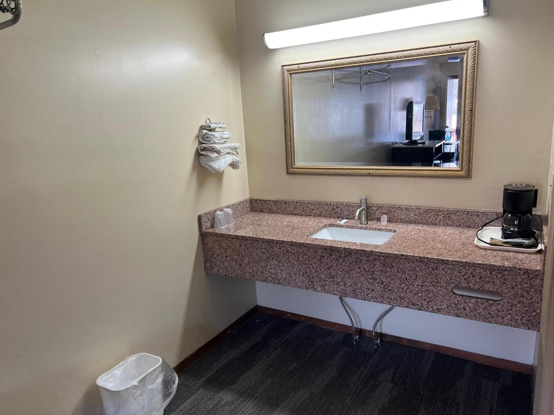 Green Valley Motel Winston Salem photo 18