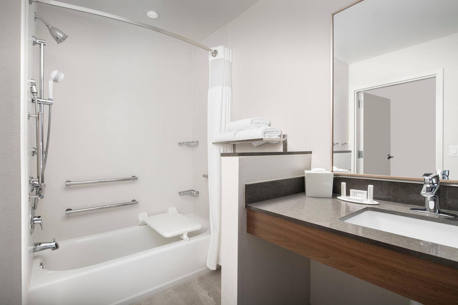 Fairfield Inn & Suites by Marriott Gainesville I-75 photo 19