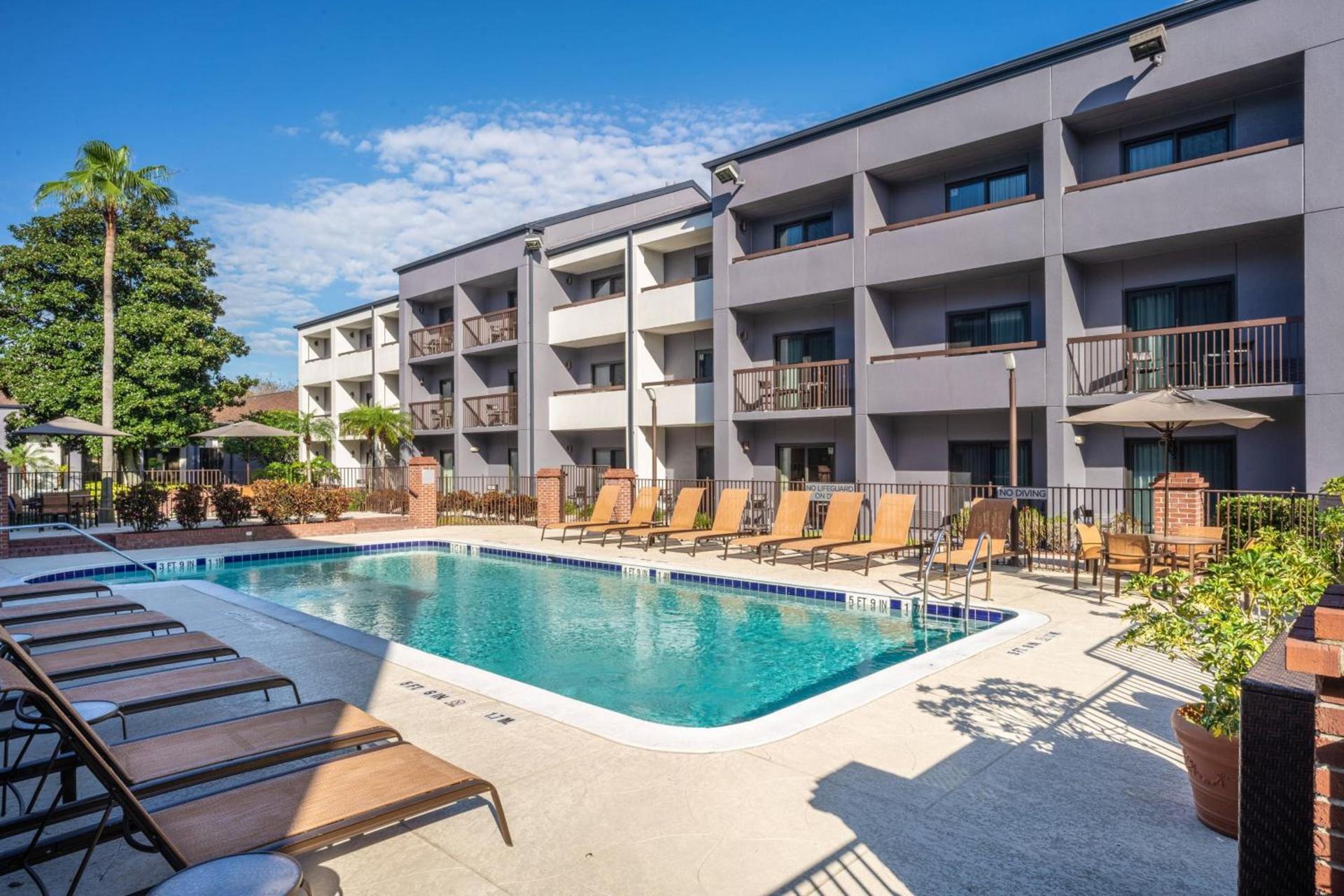 Courtyard by Marriott Orlando Airport photo 28