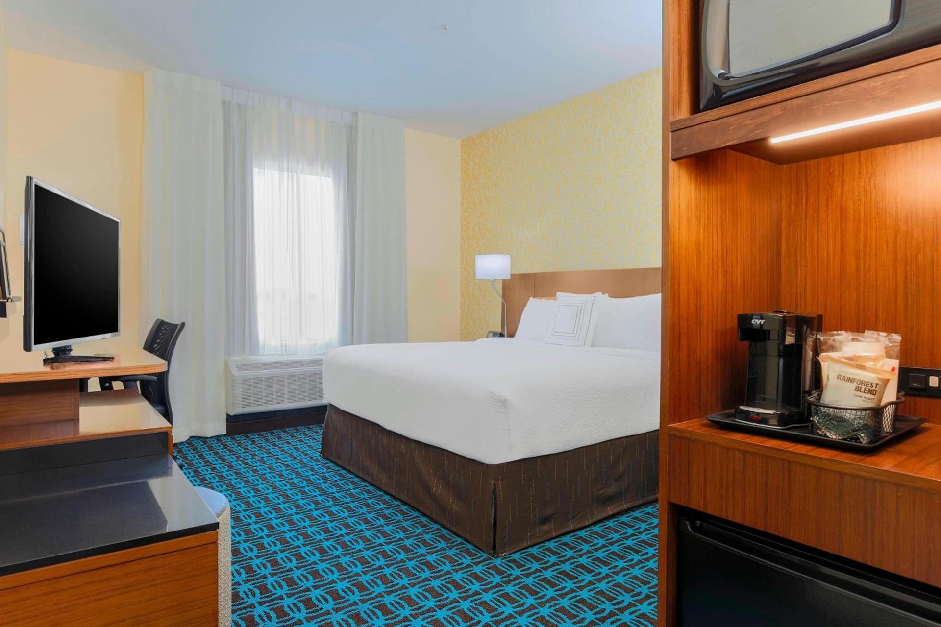 Fairfield Inn & Suites by Marriott Decatur at Decatur Conference Center photo 6