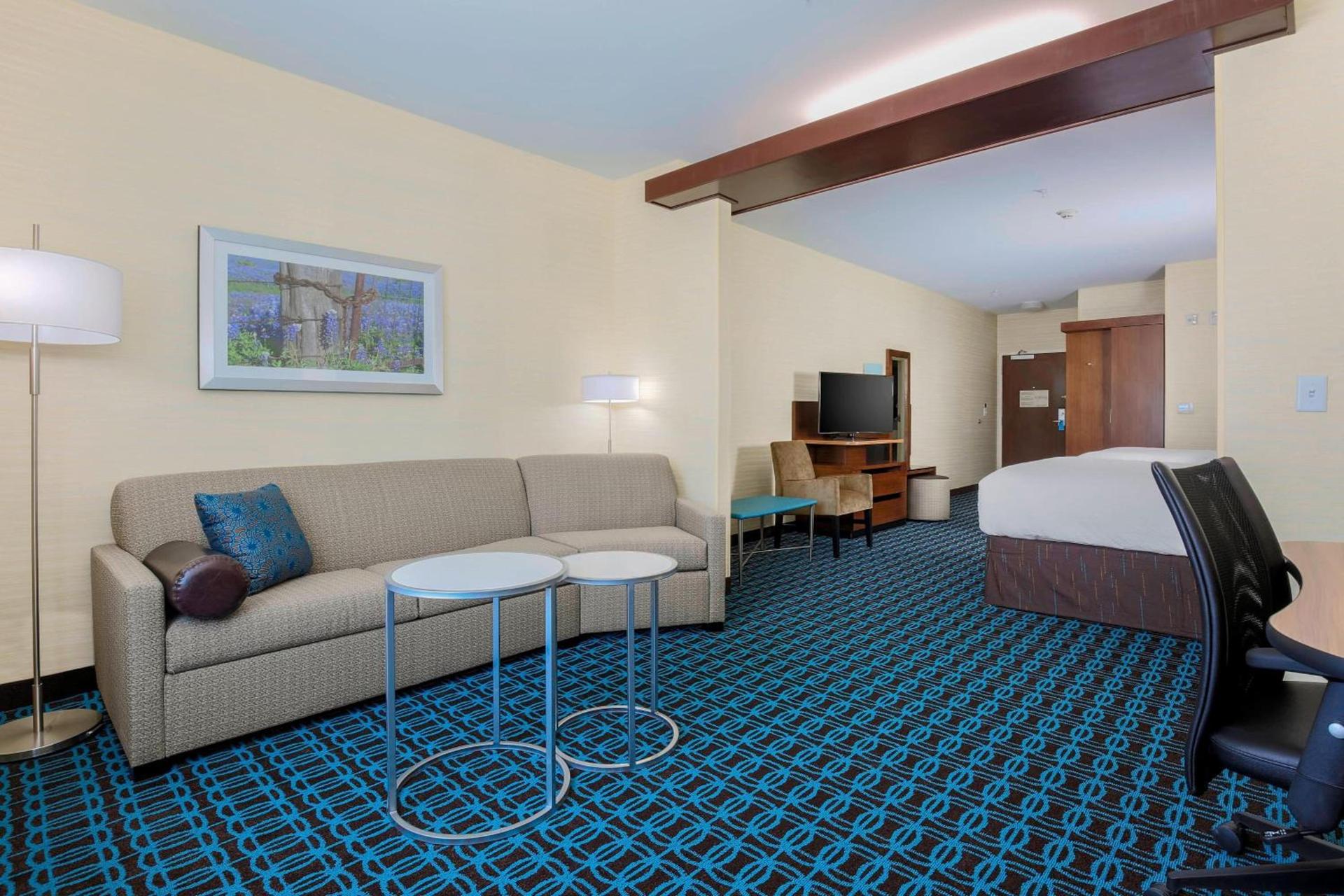 Fairfield Inn & Suites by Marriott Decatur at Decatur Conference Center photo 12