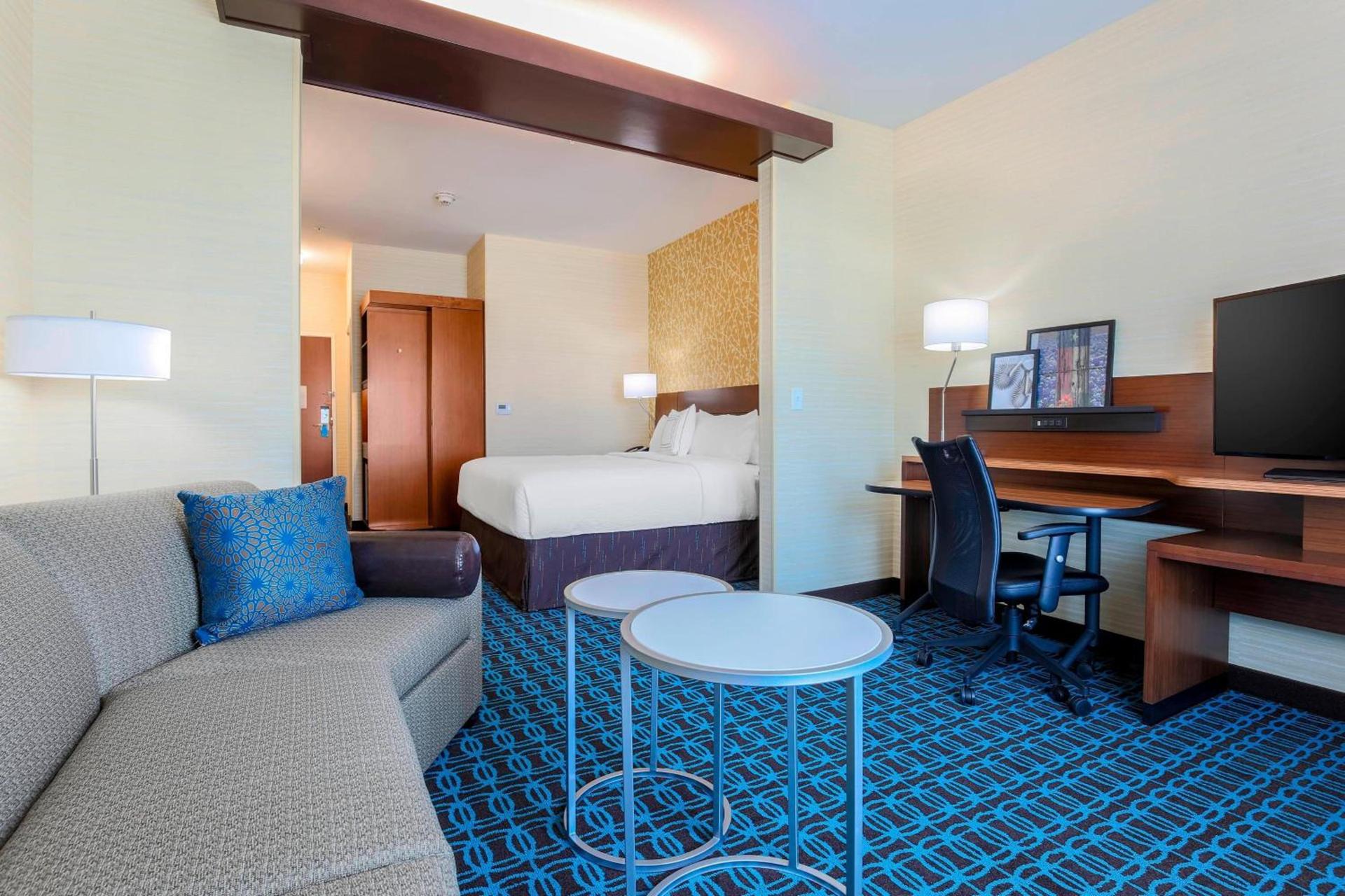 Fairfield Inn & Suites by Marriott Decatur at Decatur Conference Center photo 14