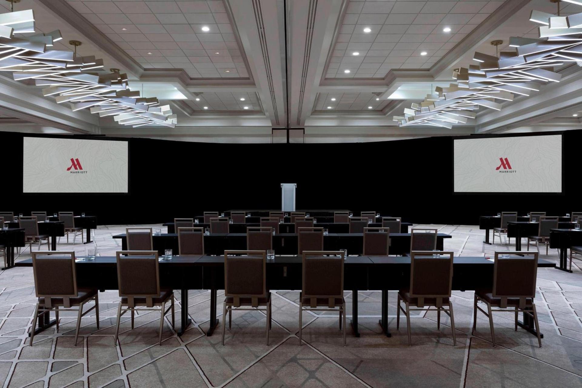 Cleveland Marriott Downtown at Key Tower photo 68