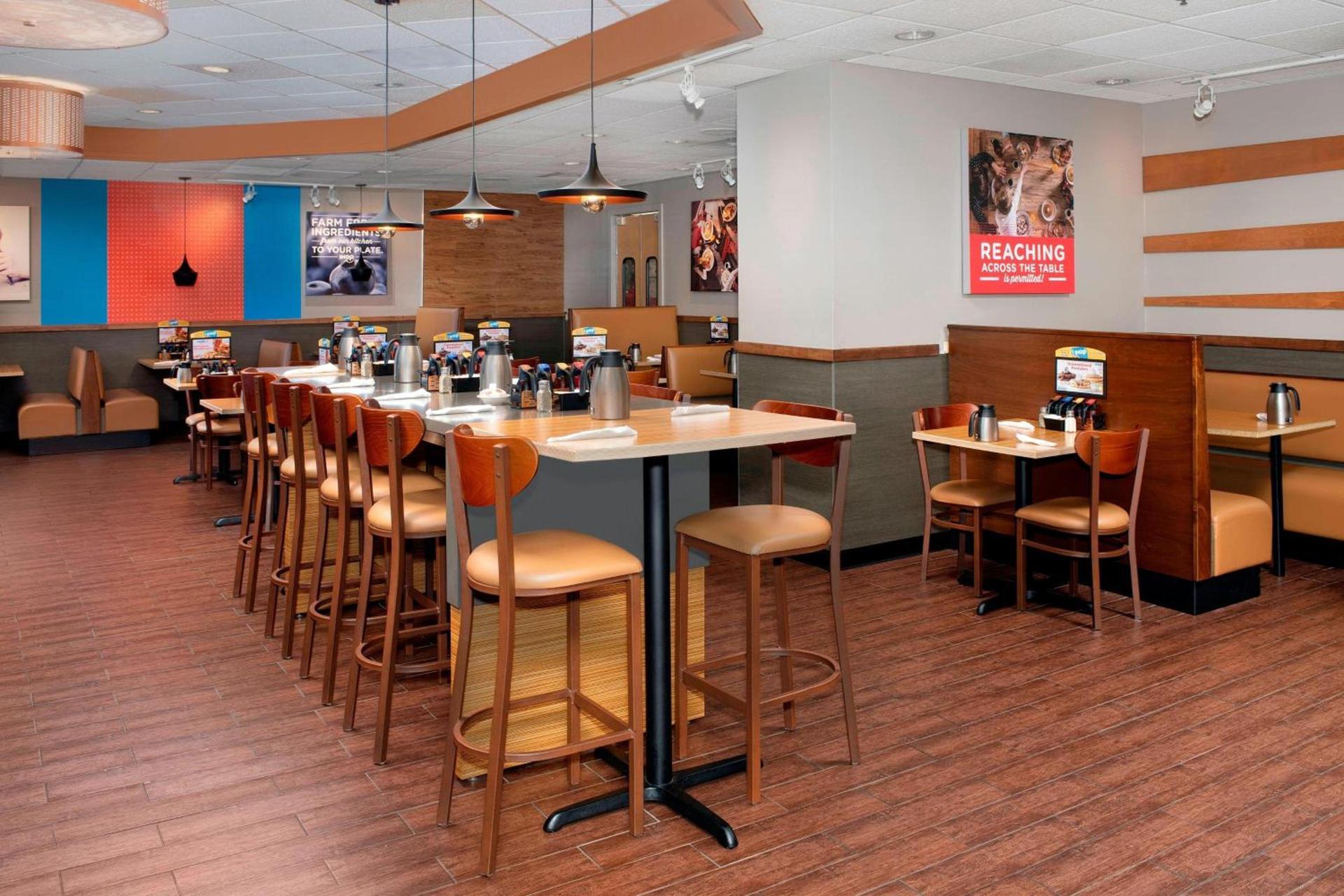 Fairfield Inn & Suites by Marriott Alexandria West/Mark Center photo 15