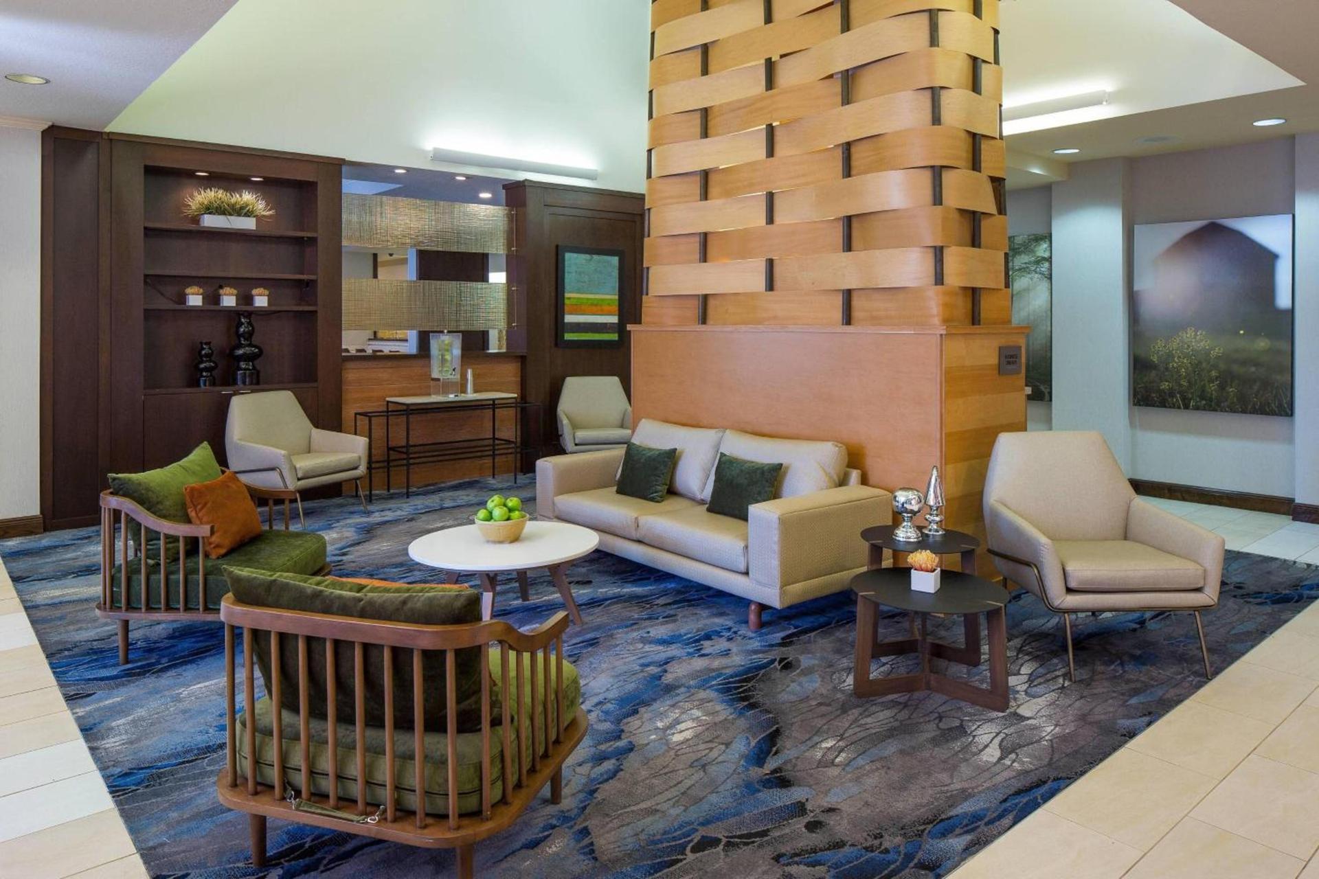 Fairfield Inn & Suites by Marriott Orlando Lake Buena Vista photo 2
