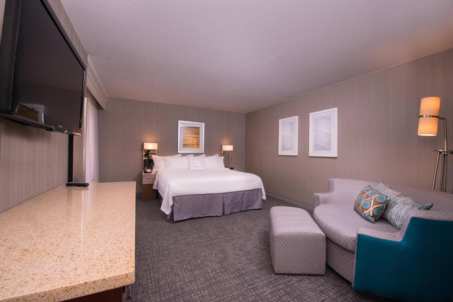 Courtyard by Marriott Thousand Oaks Ventura County photo 14