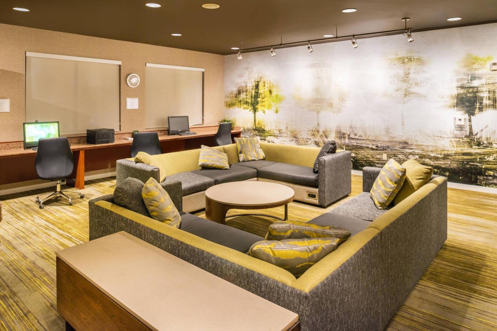 Courtyard by Marriott Thousand Oaks Ventura County photo 16