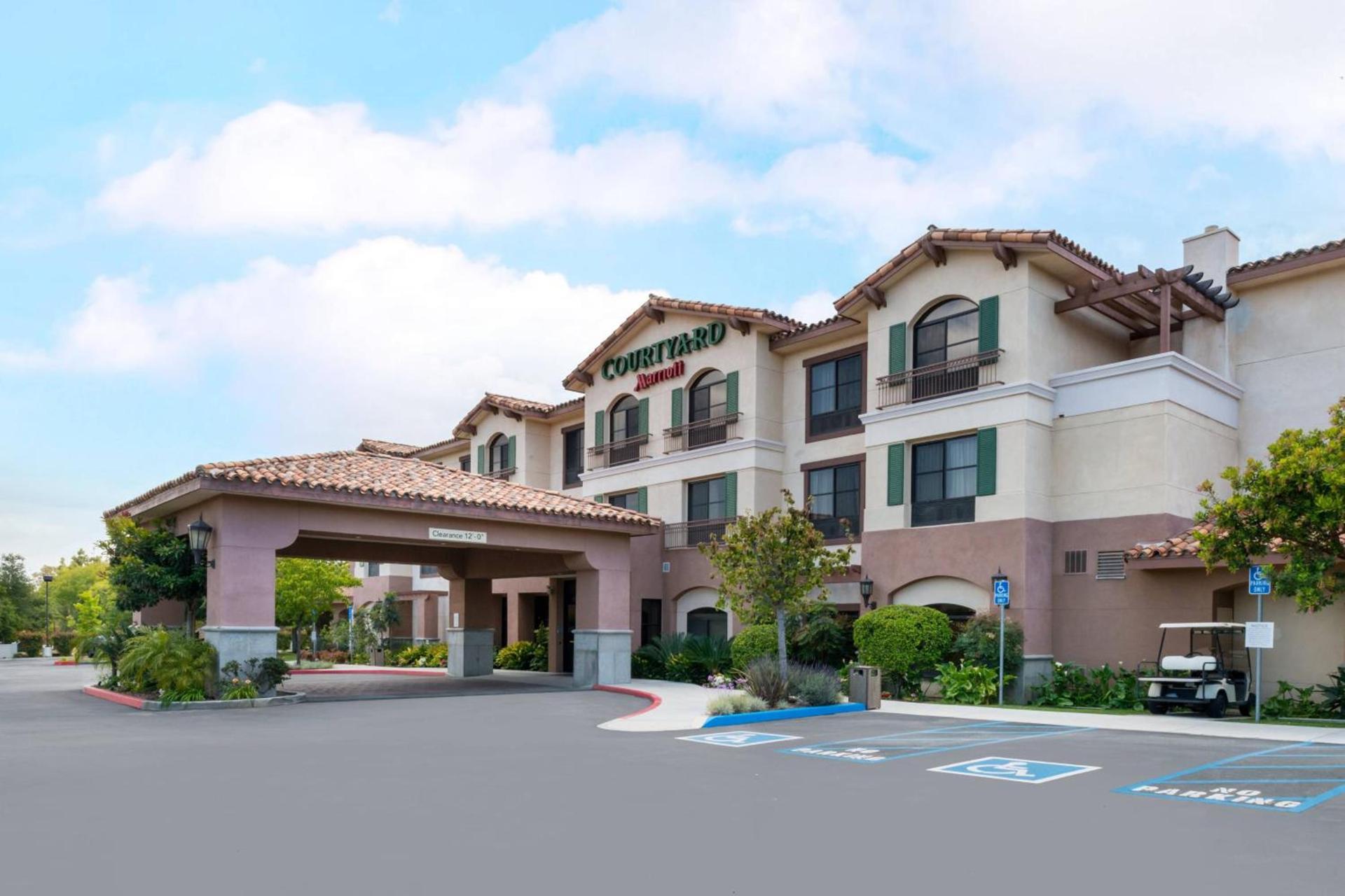 Courtyard by Marriott Thousand Oaks Ventura County — hotel in Thousand Oaks