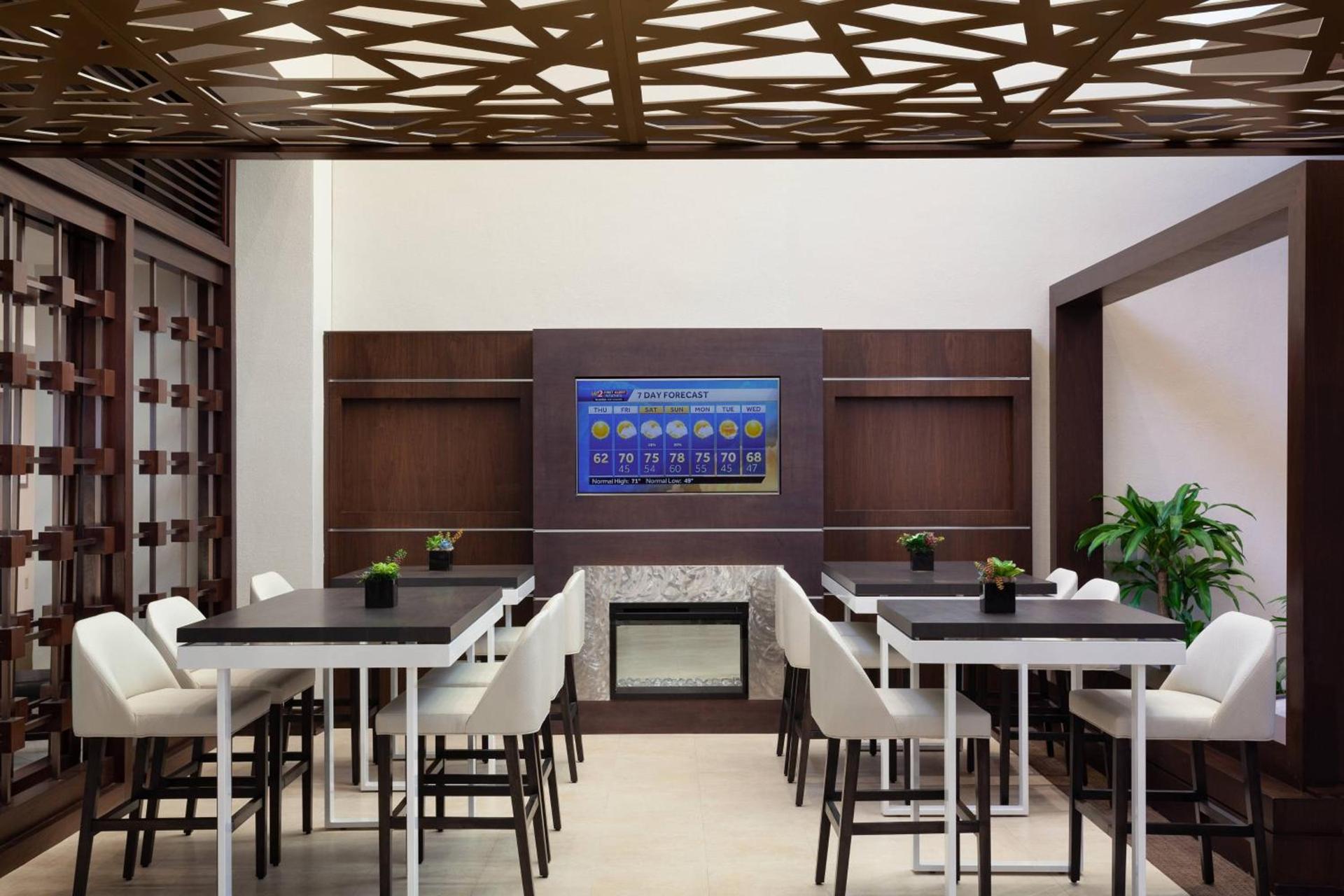 Marriott Orlando Airport Lakeside photo 6