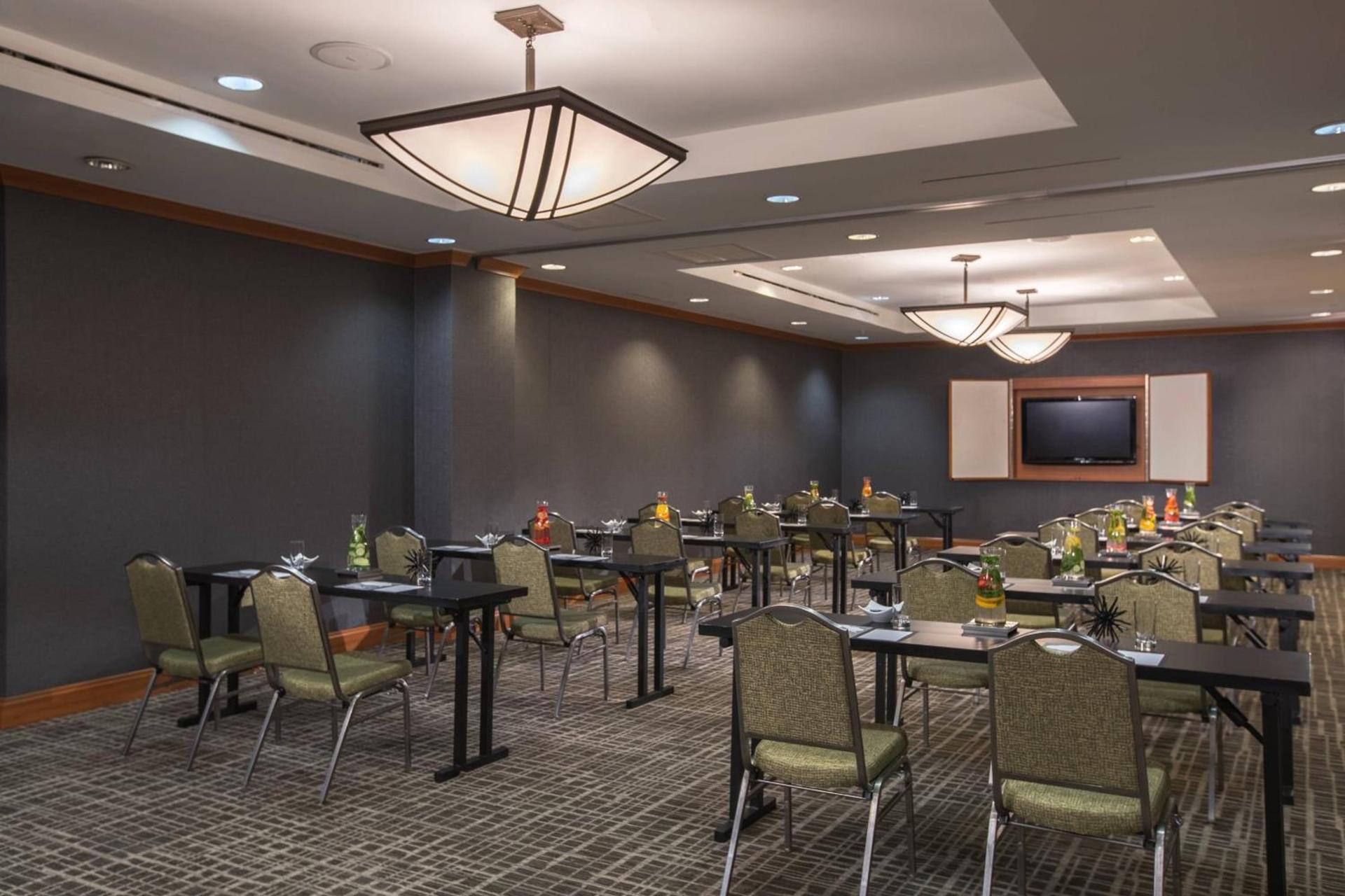Renaissance Raleigh North Hills Hotel photo 24