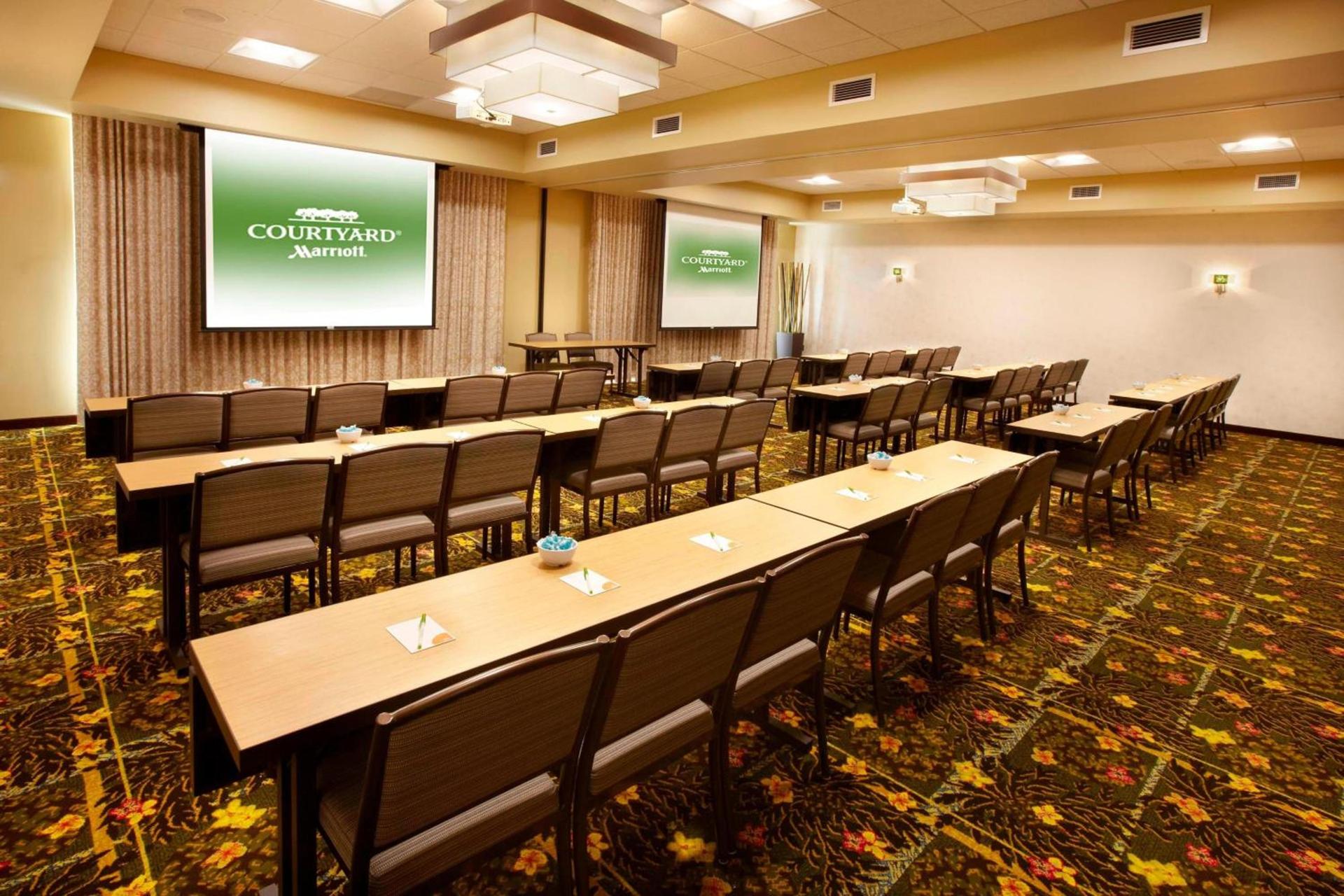 Courtyard by Marriott Maui Kahului Airport photo 34