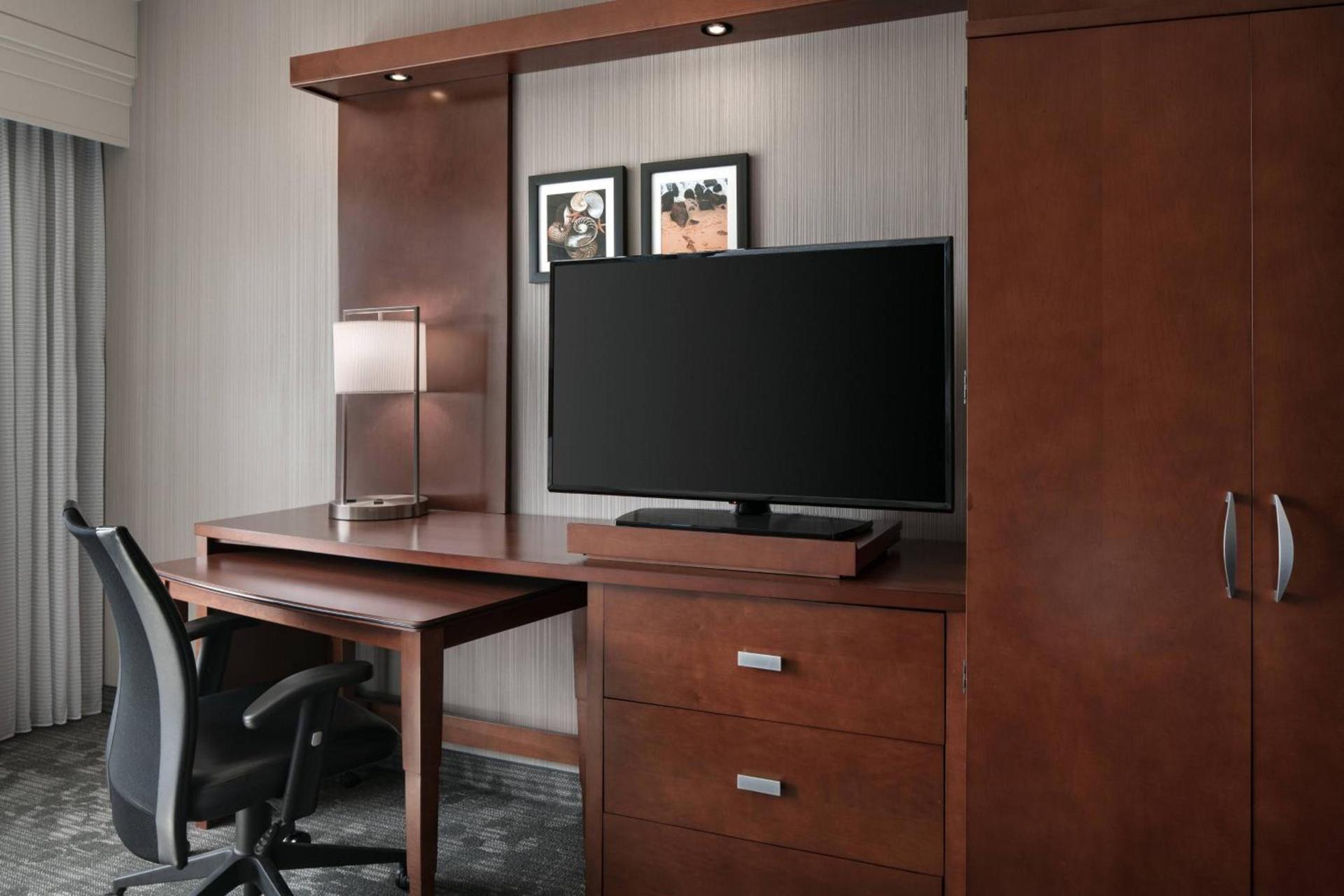 Courtyard by Marriott Maui Kahului Airport photo 11