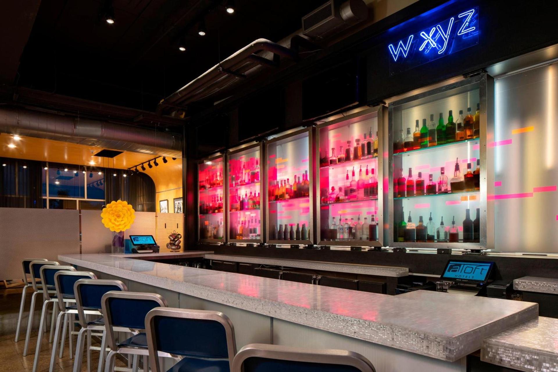 Aloft by Marriott Rogers-Bentonville photo 11