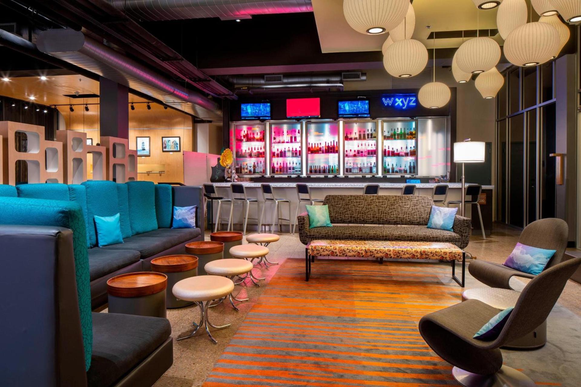 Aloft by Marriott Rogers-Bentonville photo 12