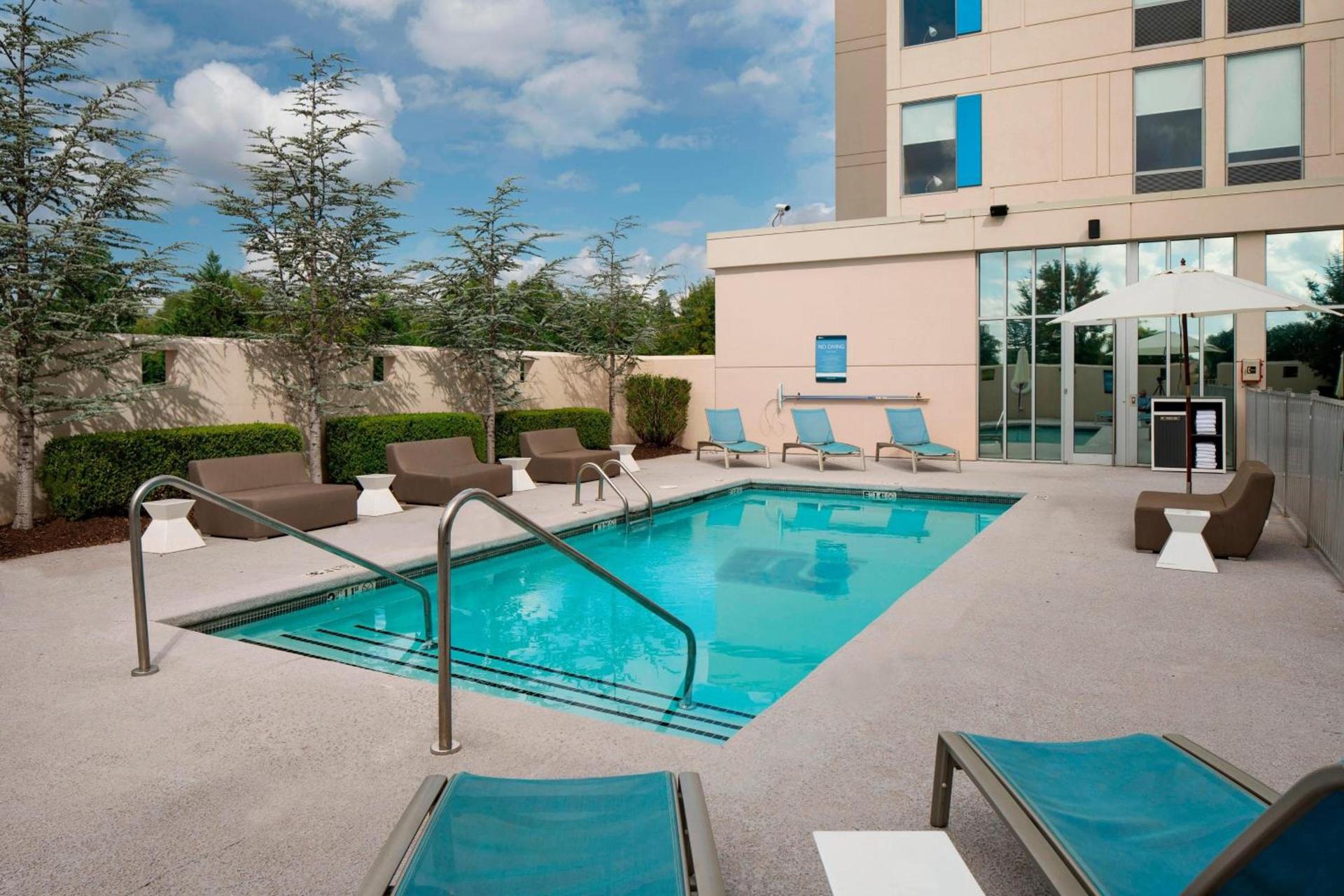 Aloft by Marriott Rogers-Bentonville photo 16