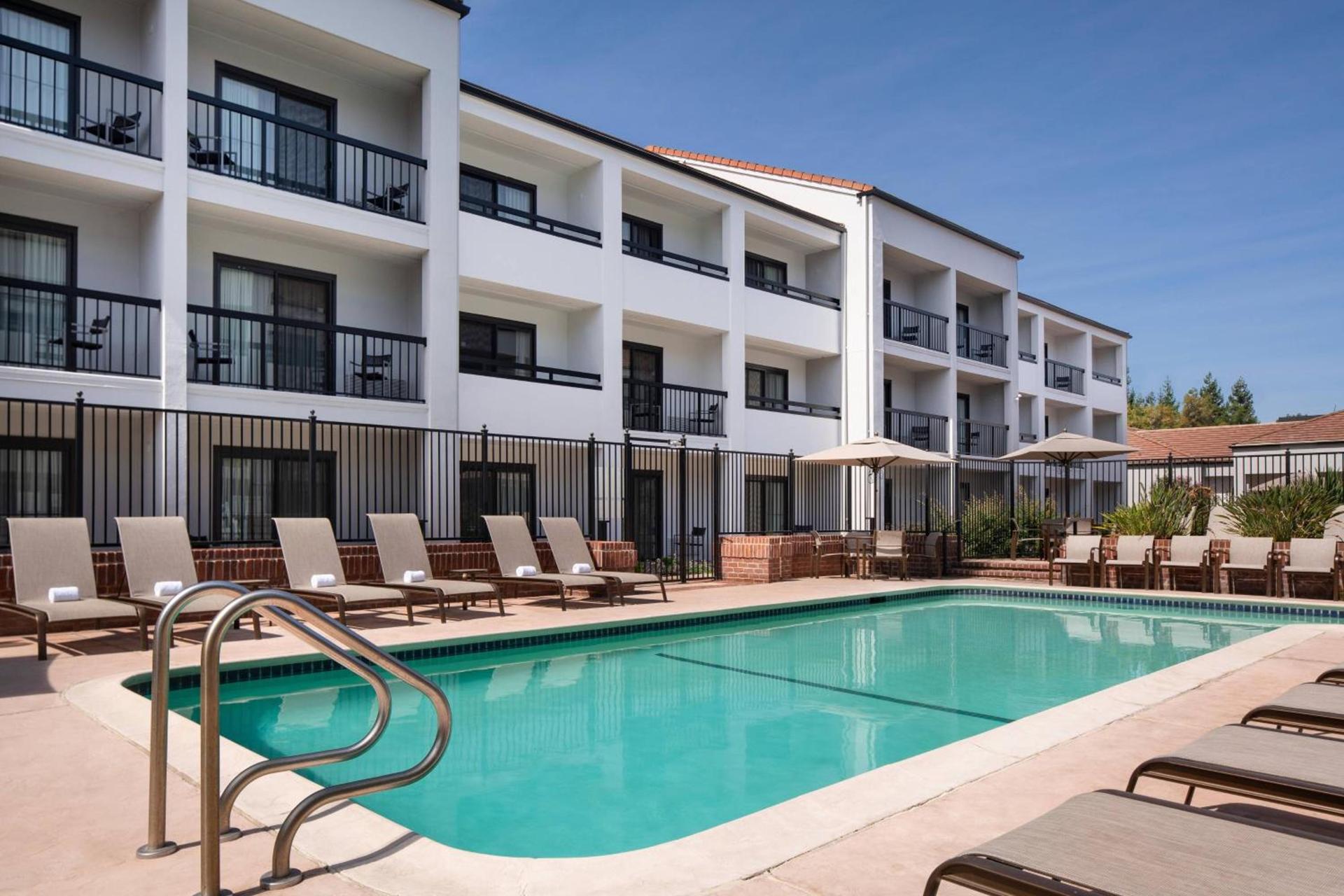 Courtyard San Jose Cupertino photo 40