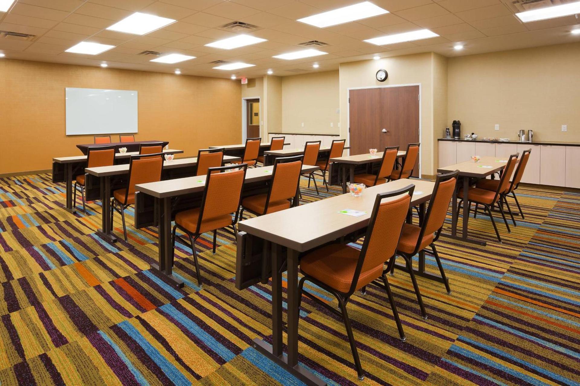 Fairfield Inn & Suites by Marriott St. Paul Northeast photo 10