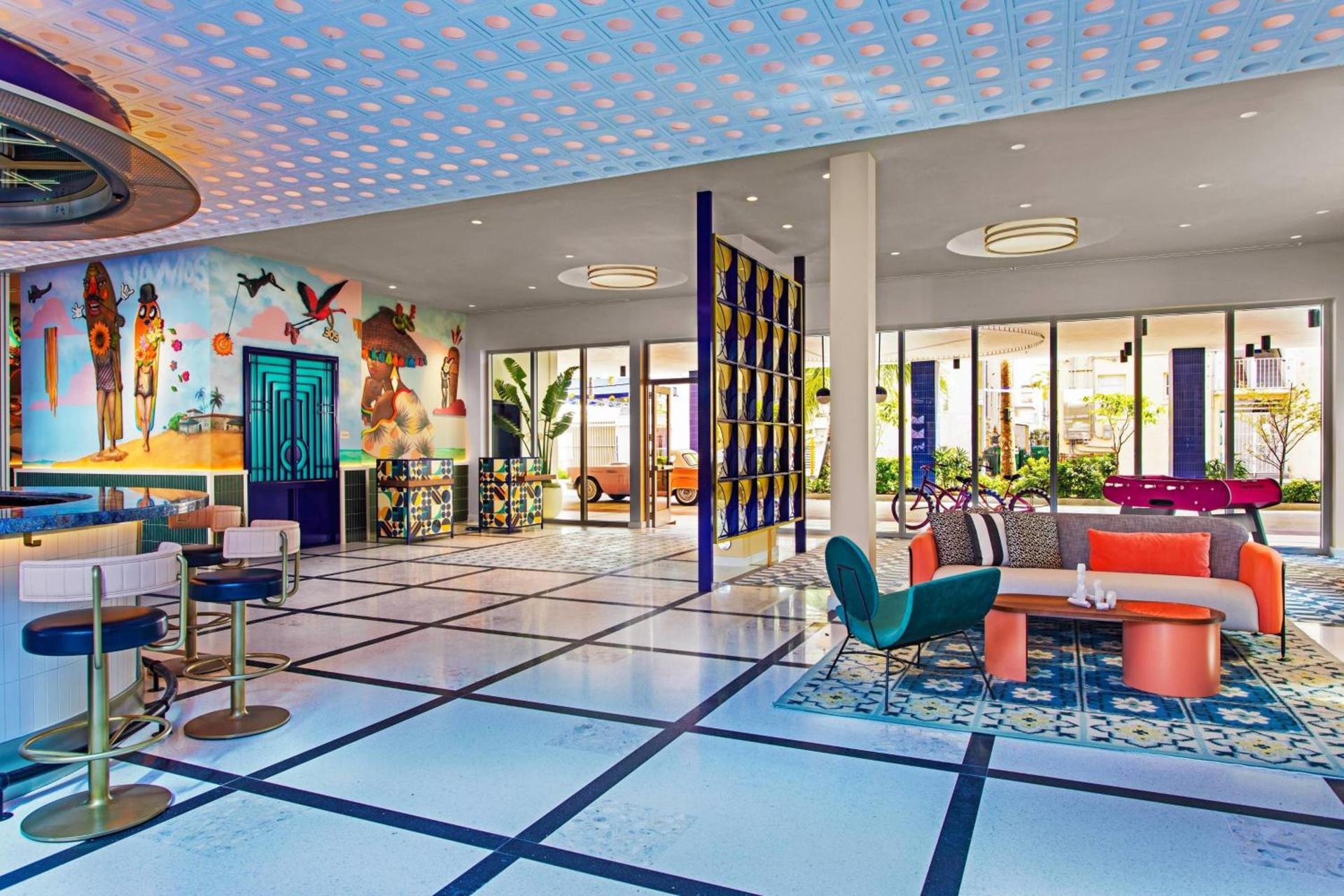 Moxy Miami South Beach photo 3