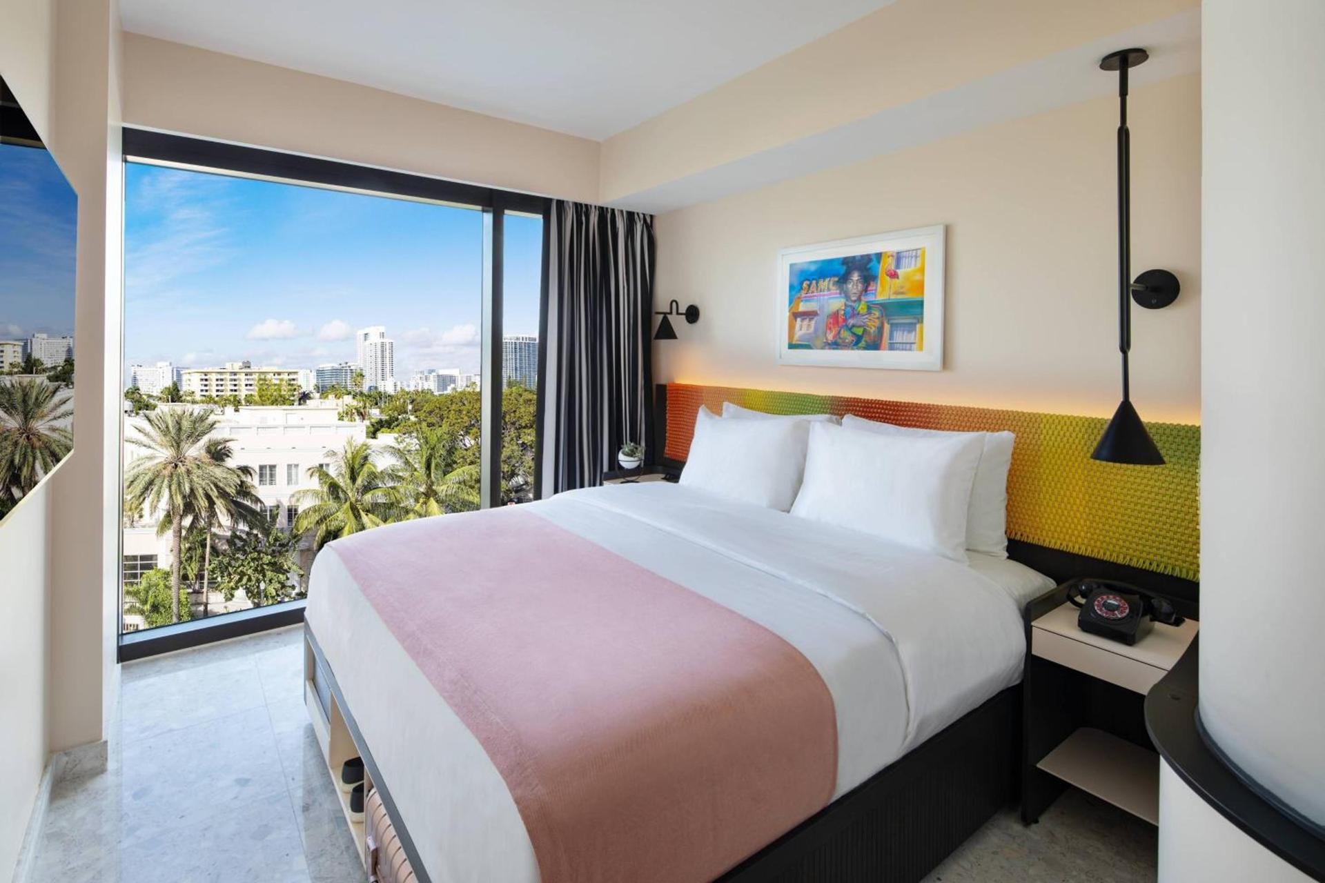 Moxy Miami South Beach photo 13
