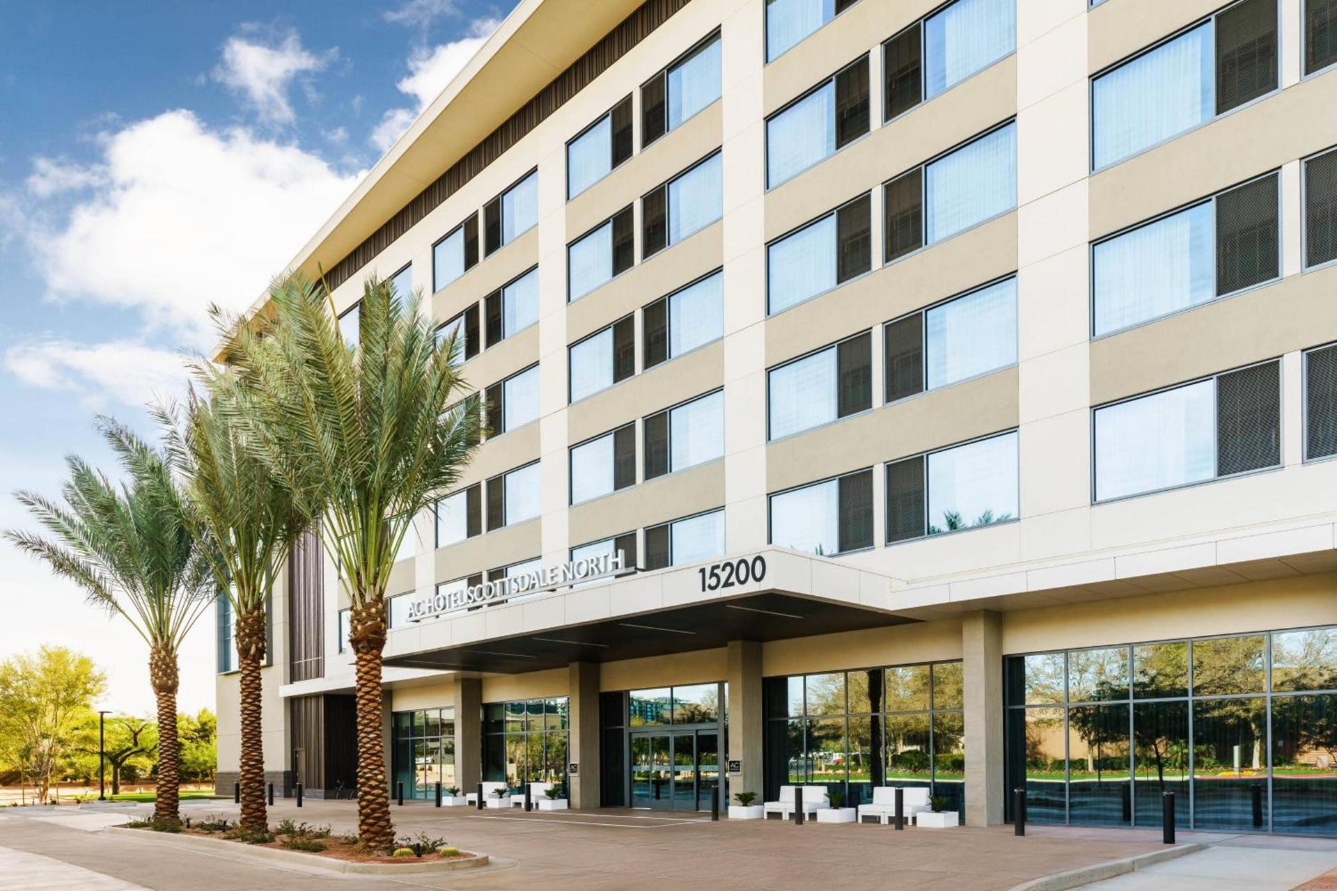 AC Hotel by Marriott Scottsdale North photo 2