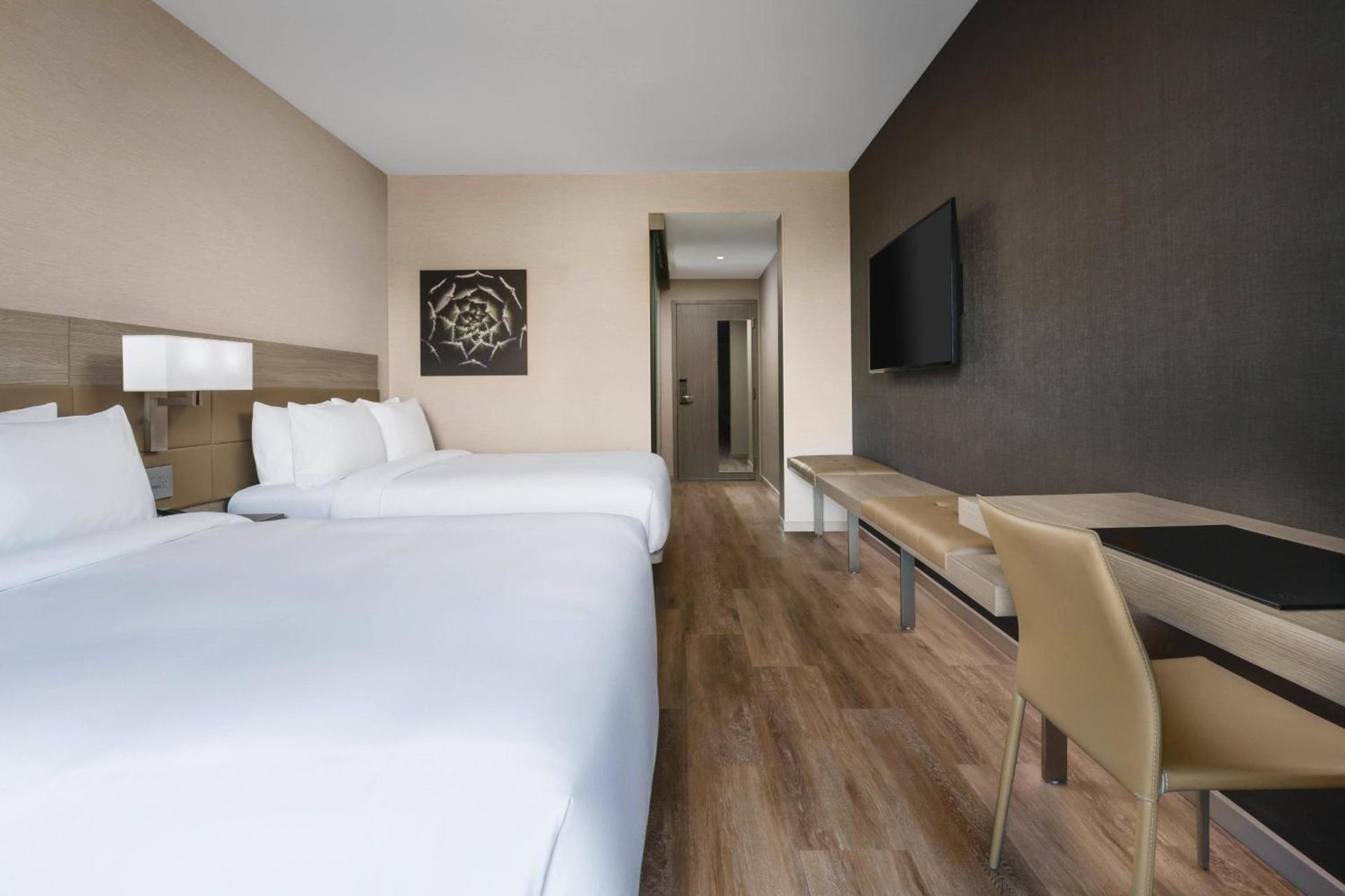 AC Hotel by Marriott Scottsdale North photo 8