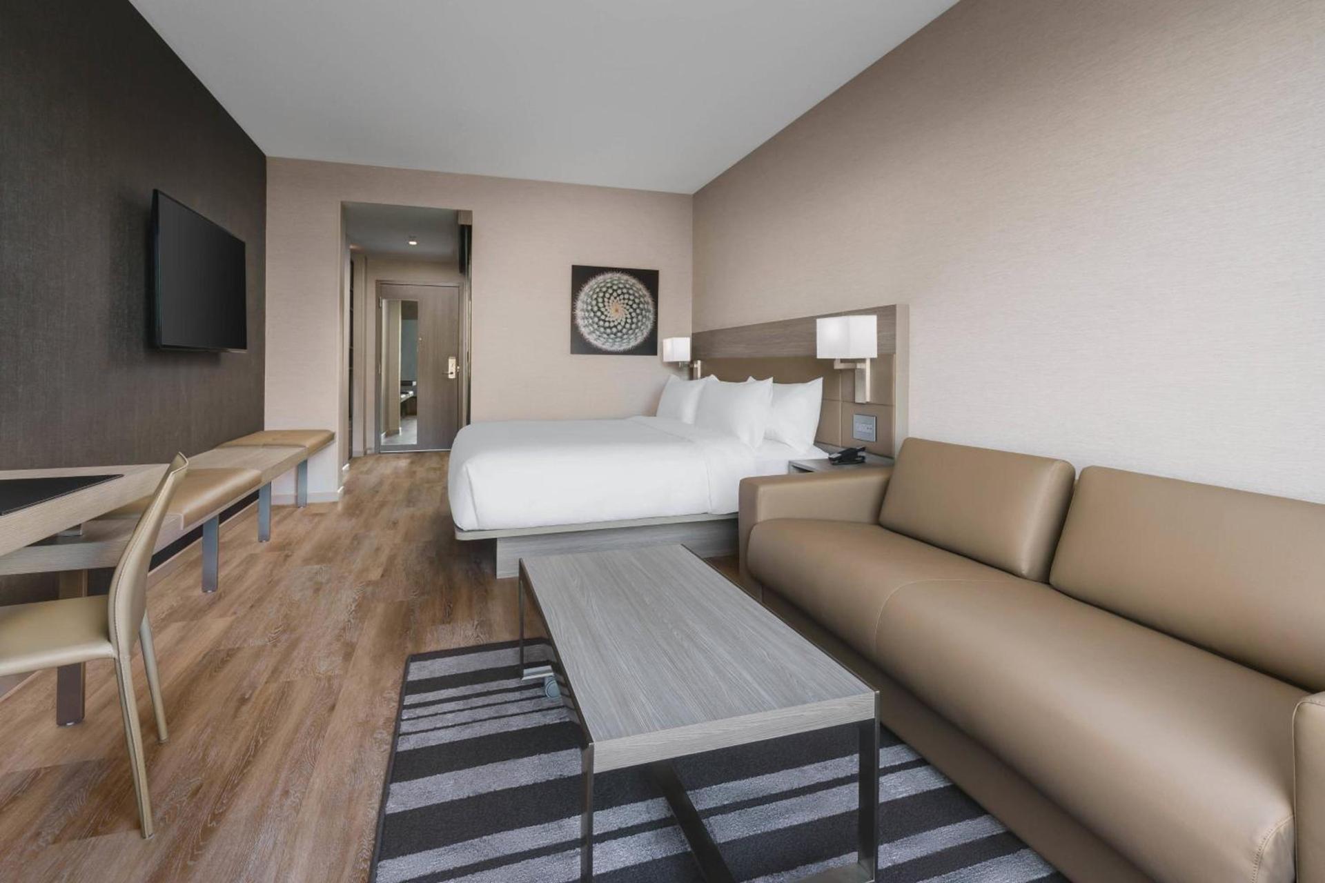 AC Hotel by Marriott Scottsdale North photo 11