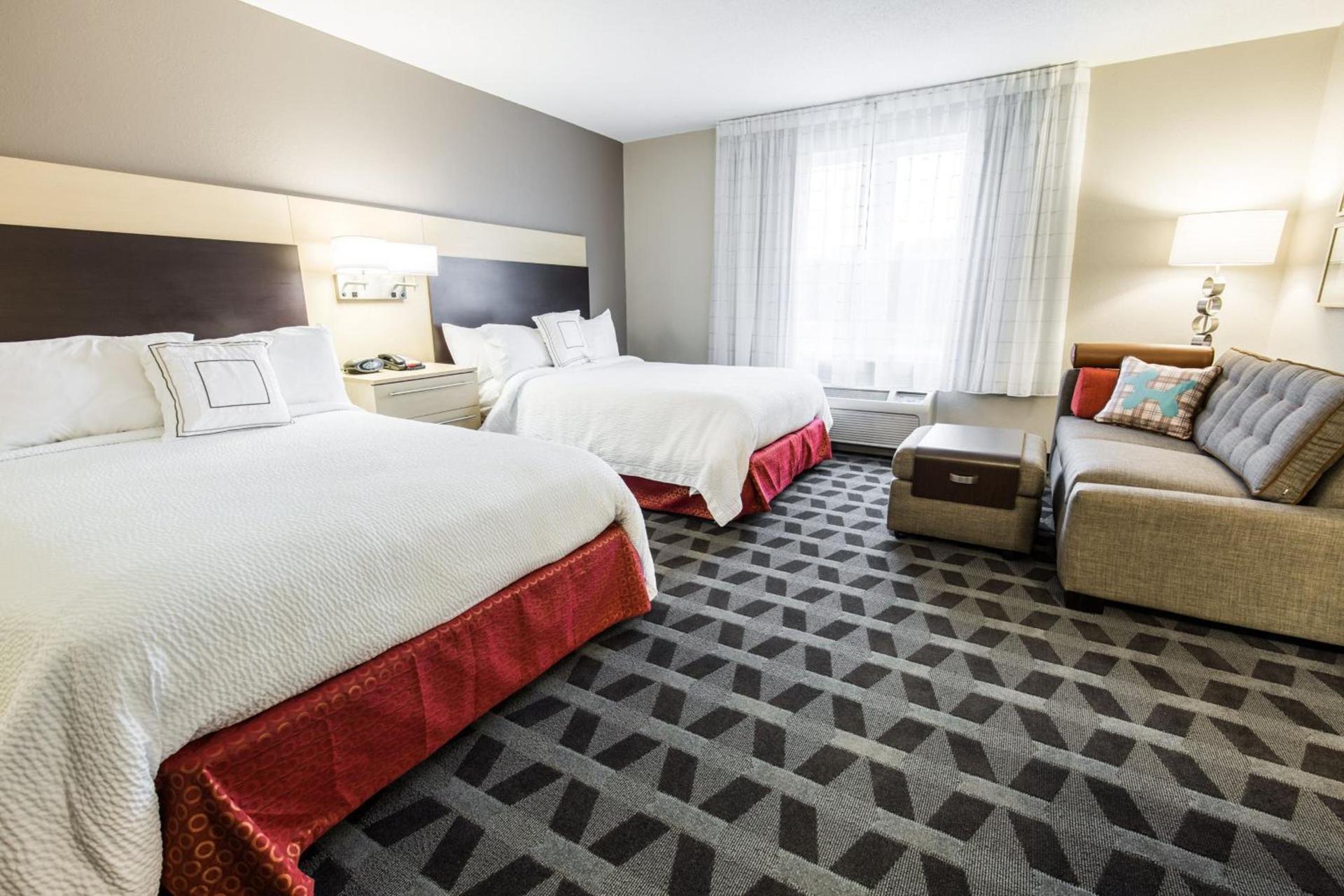 TownePlace Suites by Marriott Gilford photo 12