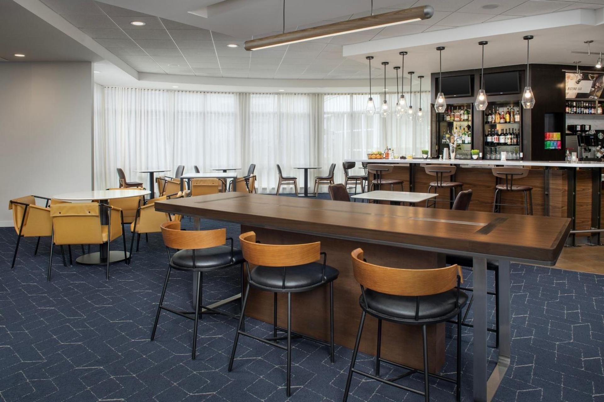 Courtyard by Marriott Seattle Kirkland photo 71