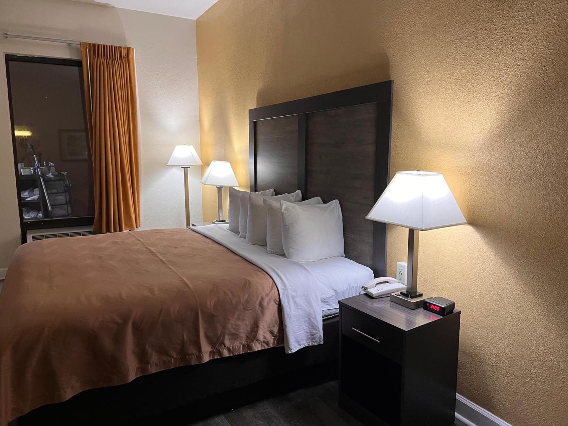 Quality Inn Maysville photo 25