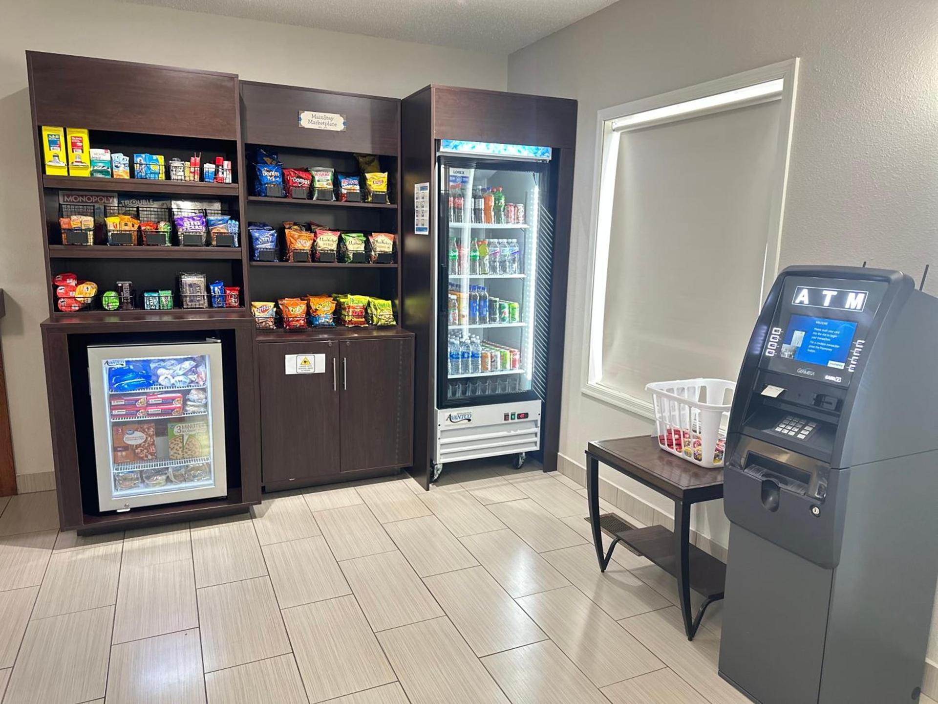 MainStay Suites Madison Airport photo 64