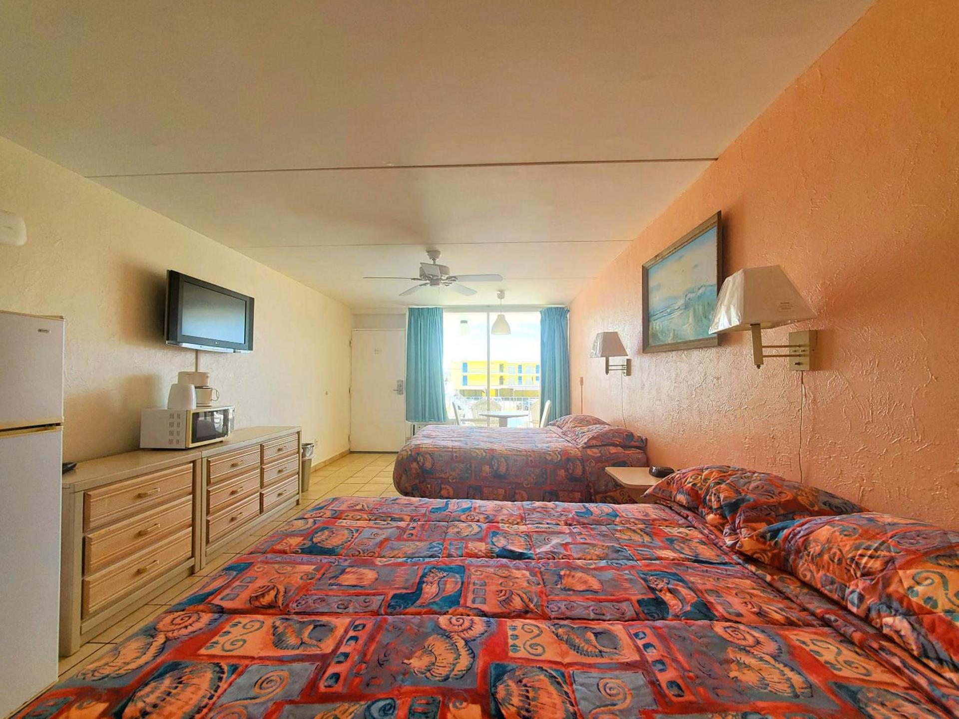 Caprice Motel - Wildwood photo 26