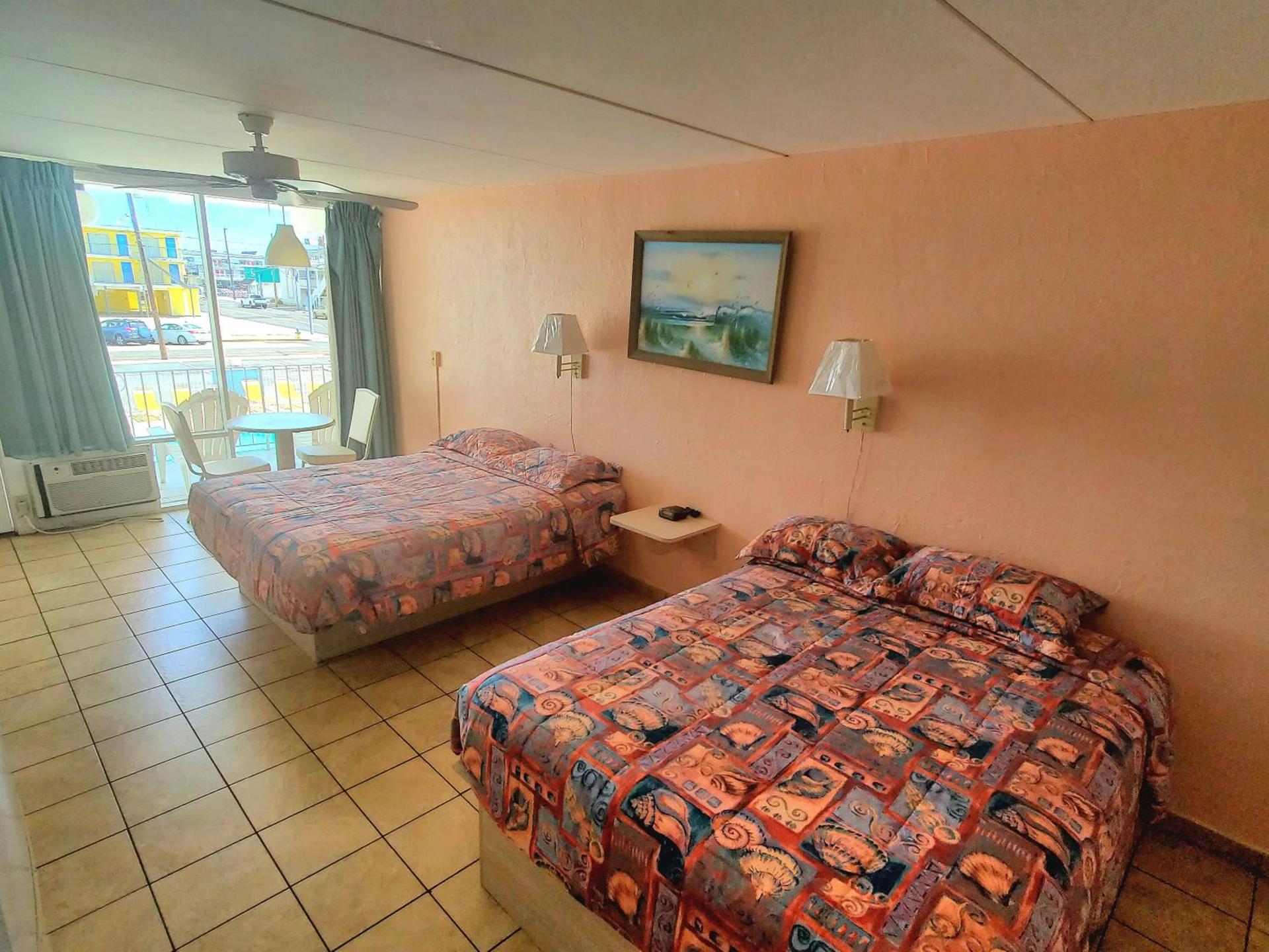 Caprice Motel - Wildwood photo 29