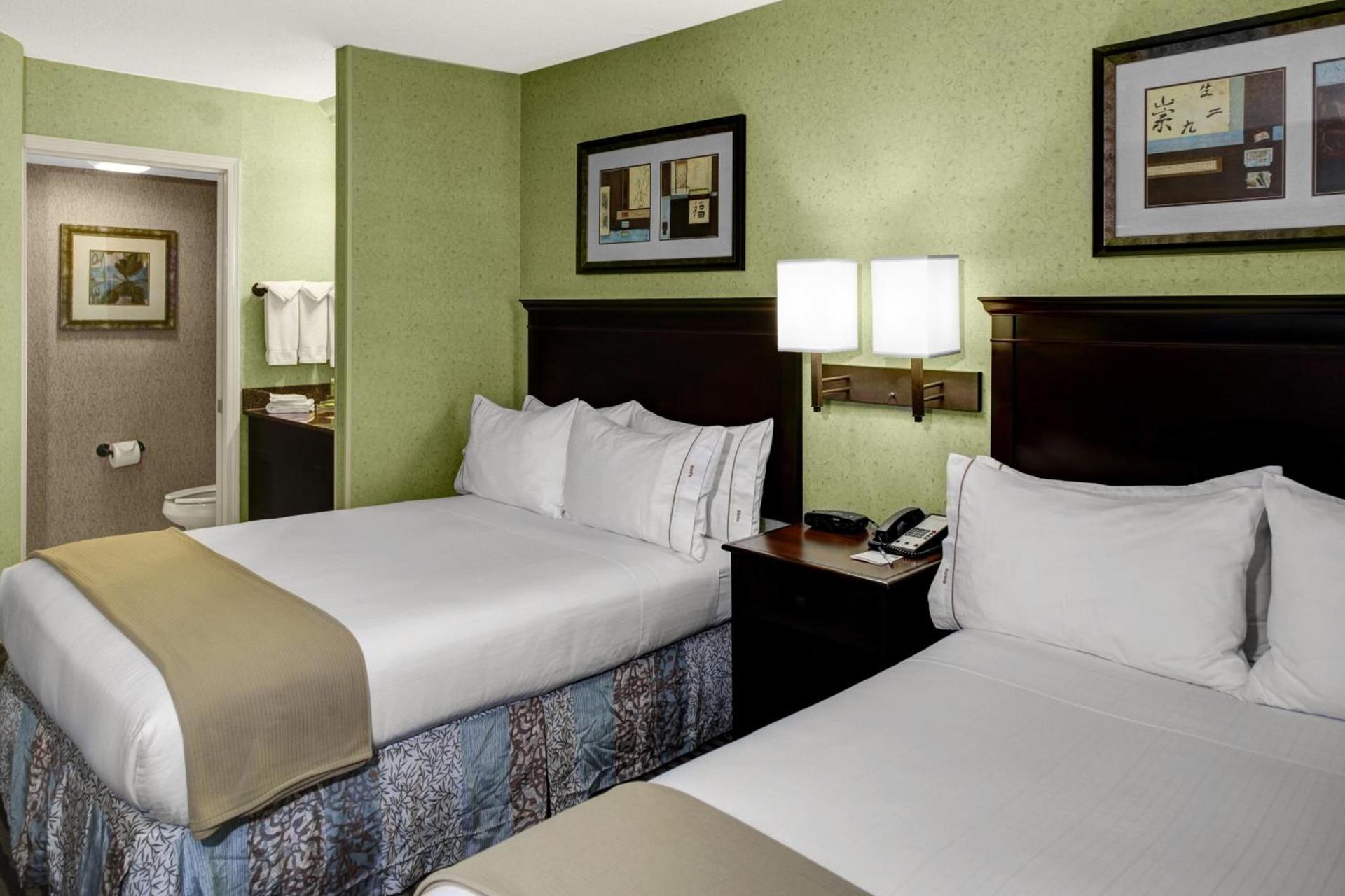 Holiday Inn Express Hotel & Suites Atlanta Buckhead by IHG photo 5