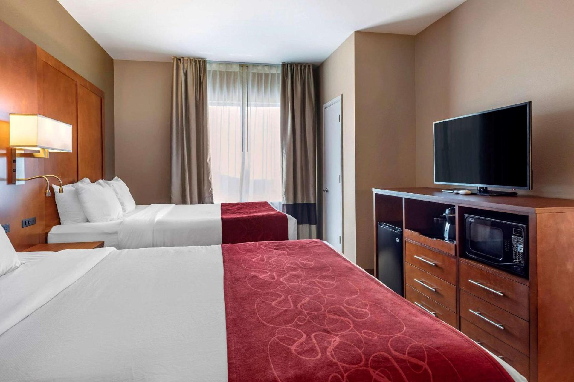 Comfort Suites Florence Shoals Area photo 13