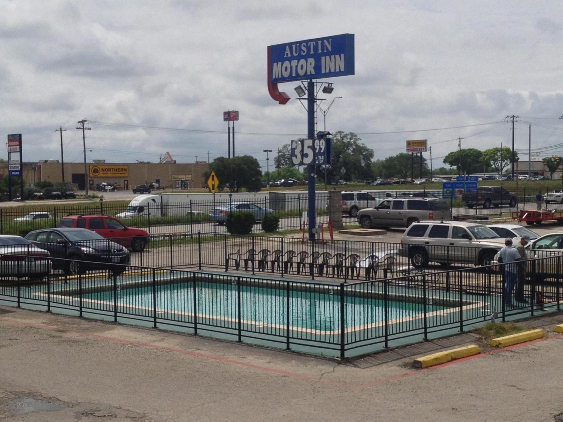 Austin Motor Inn photo 57