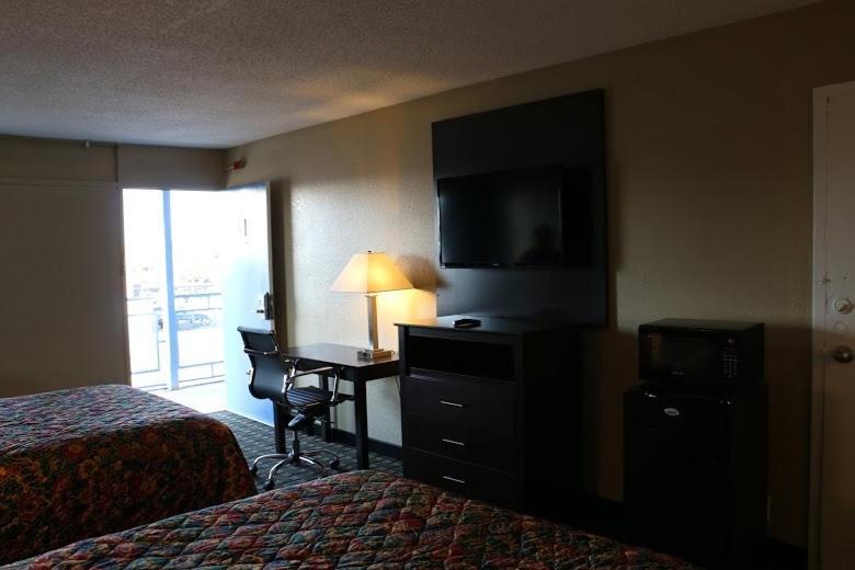 Kings Inn Civic Center/UAB photo 15