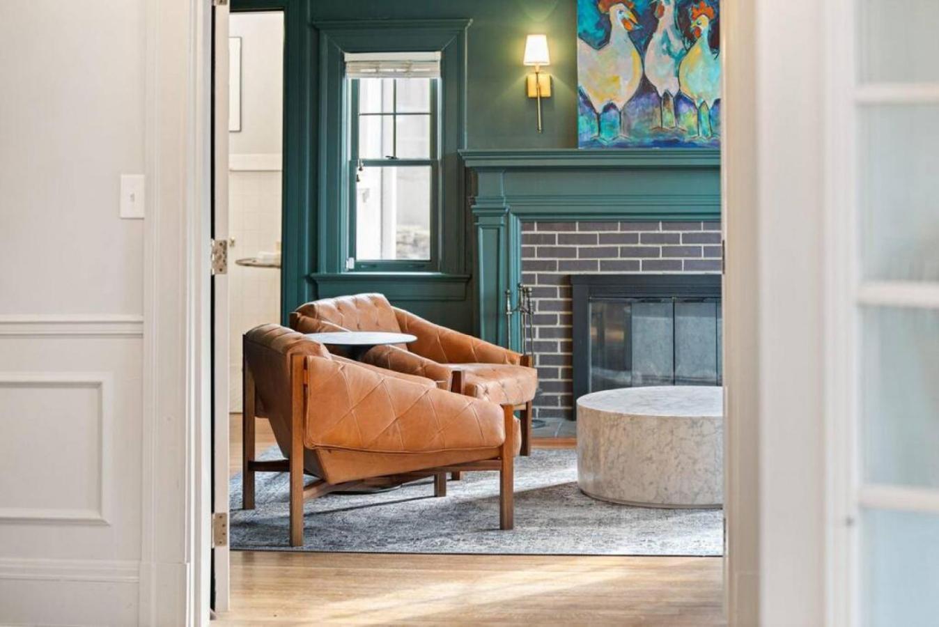 Charlie Bird Parker Suite at Southmoreland on the Plaza photo 9