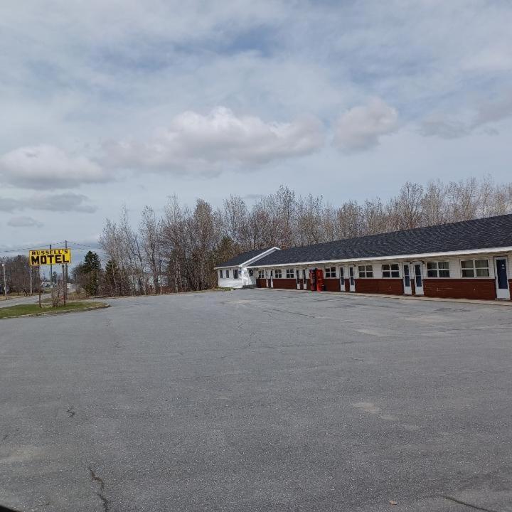 Russell's Motel photo 2