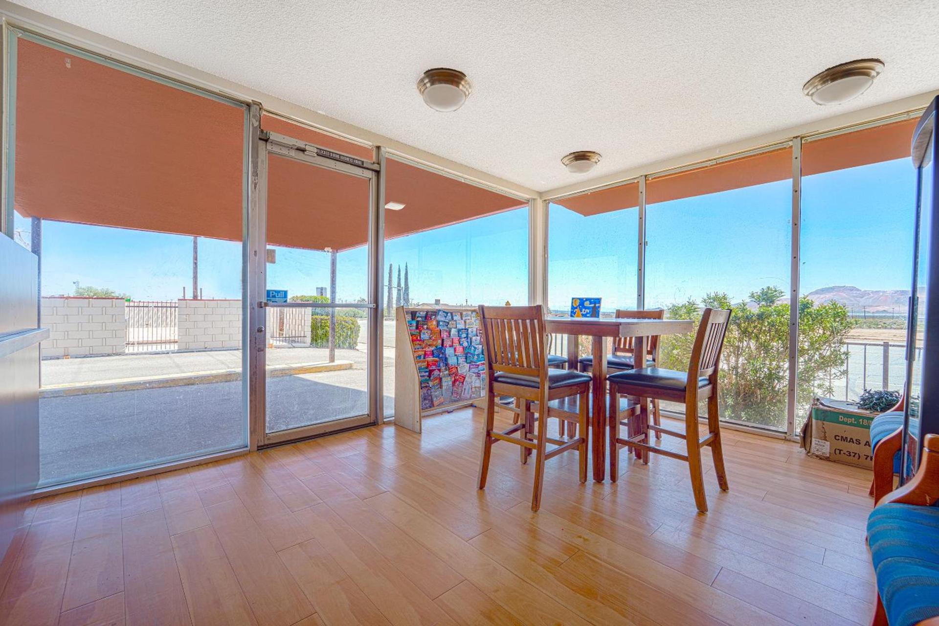 Mojave Hotel photo 6